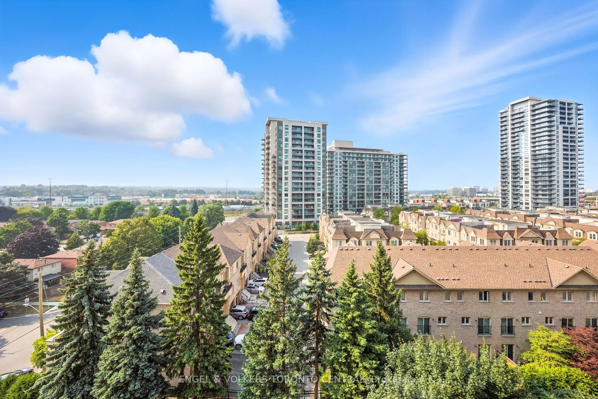 1210 Radom Street, #910