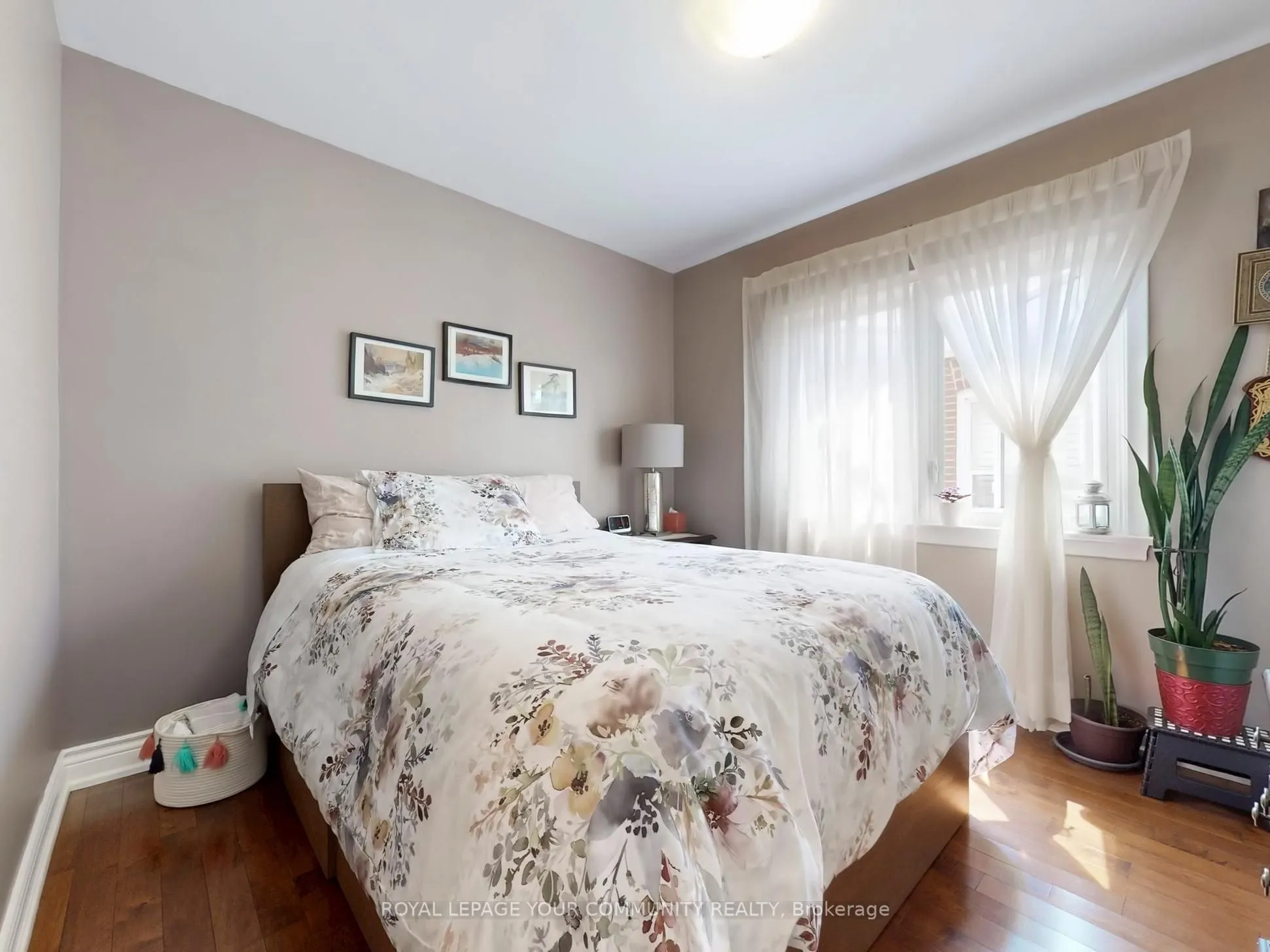 34 Droxford Avenue