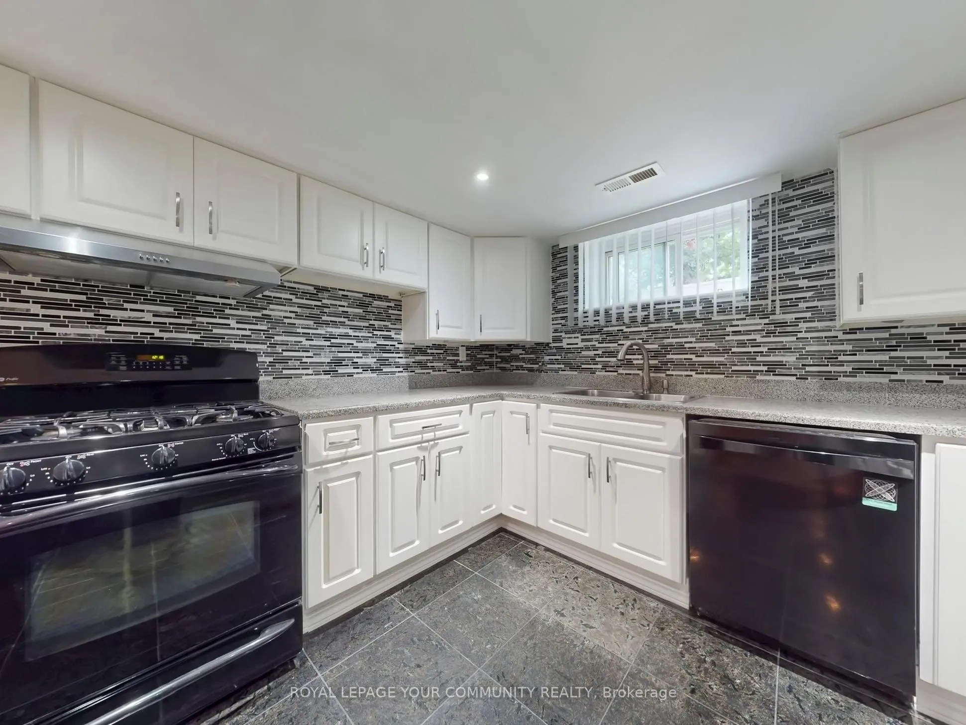 34 Droxford Avenue