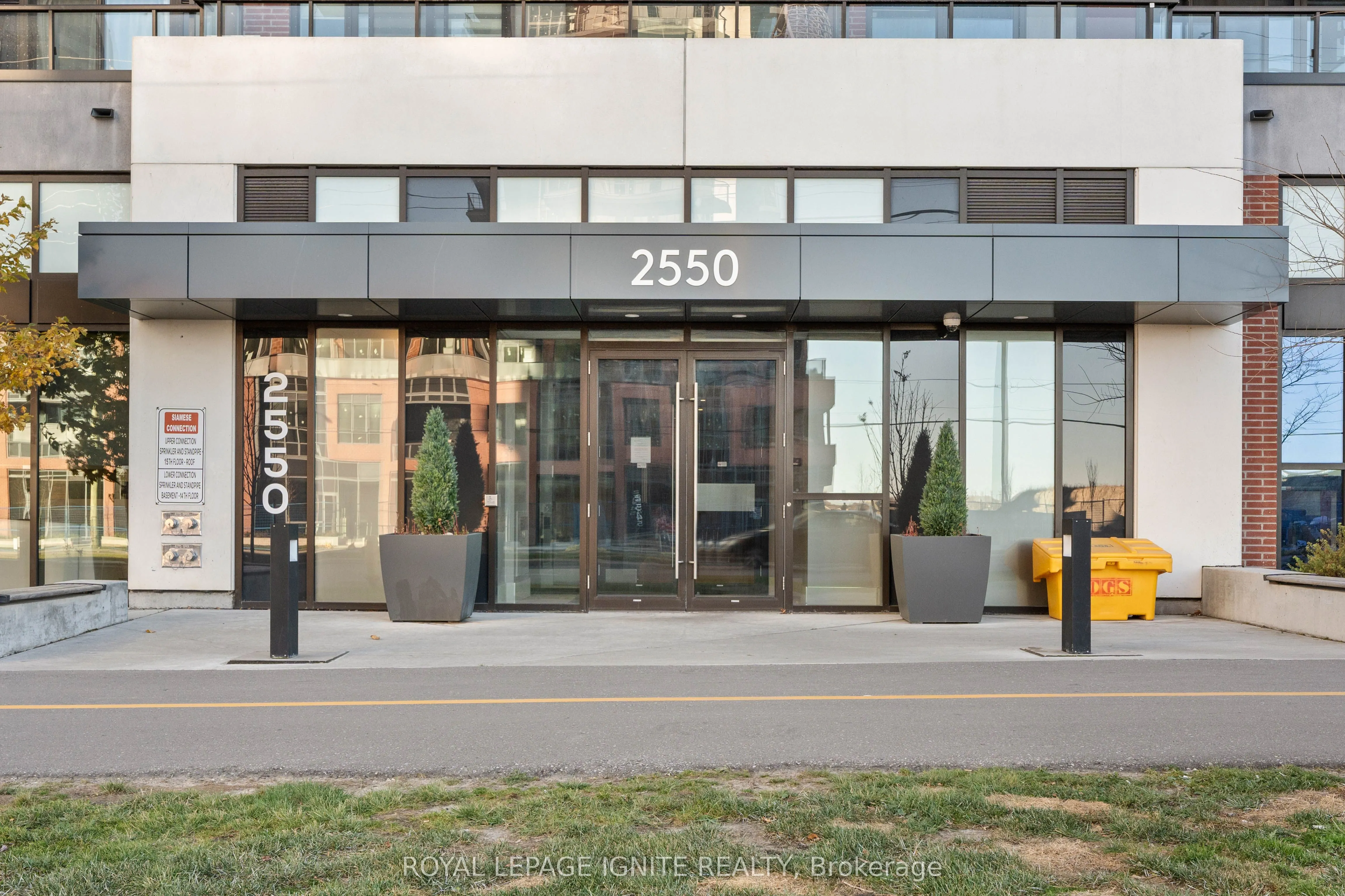 2550 Simcoe Street N, #2311