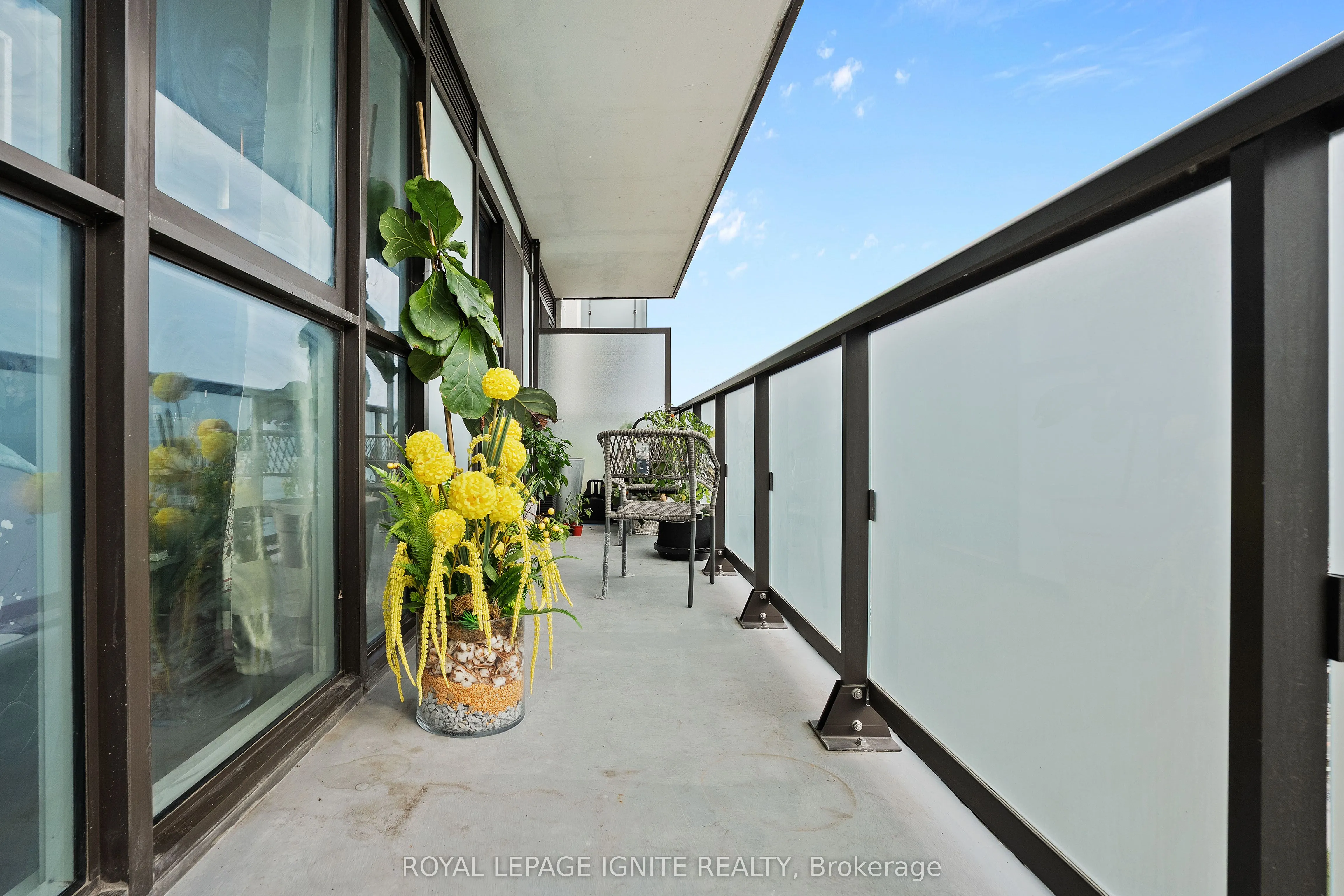 2550 Simcoe Street N, #2311