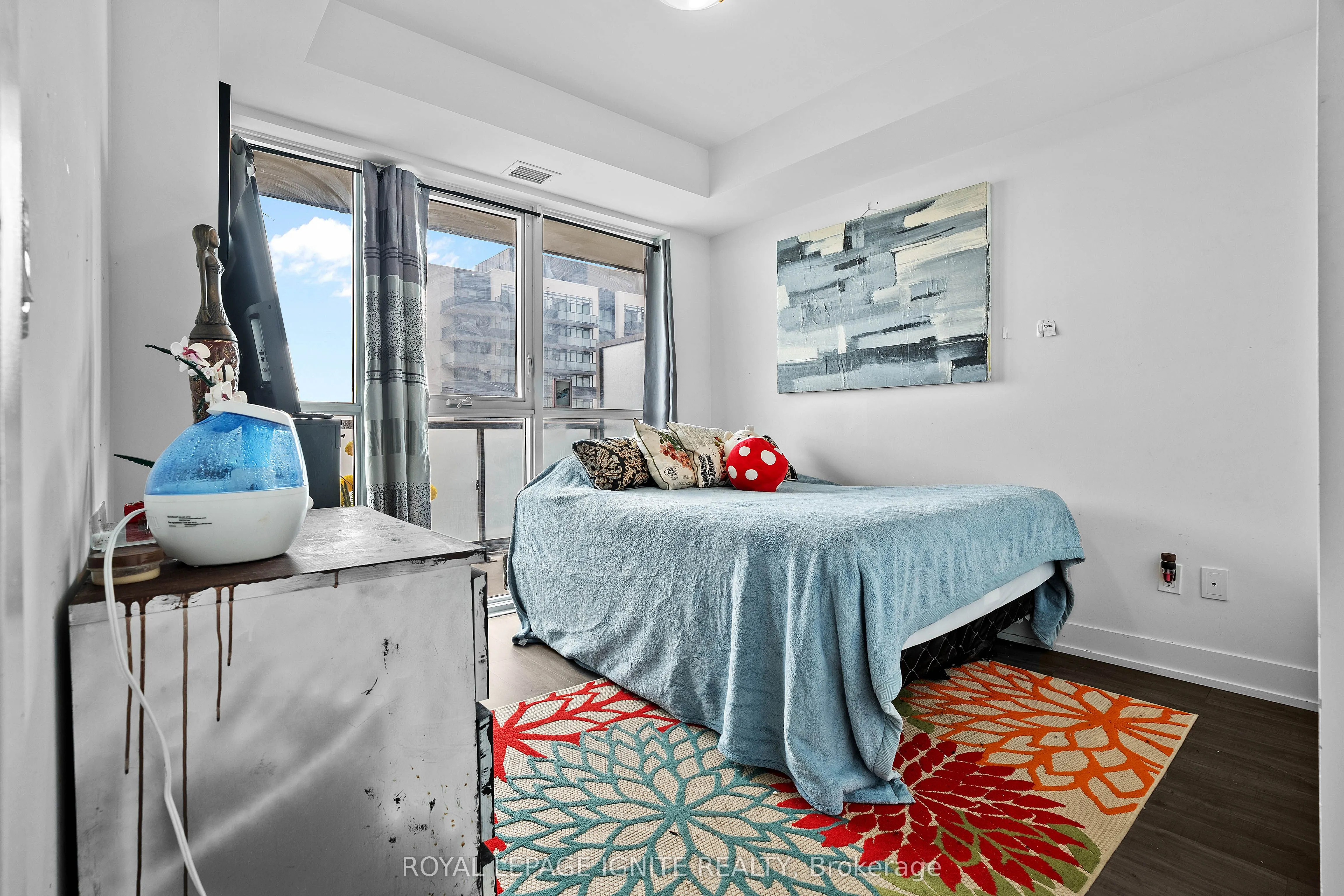 2550 Simcoe Street N, #2311