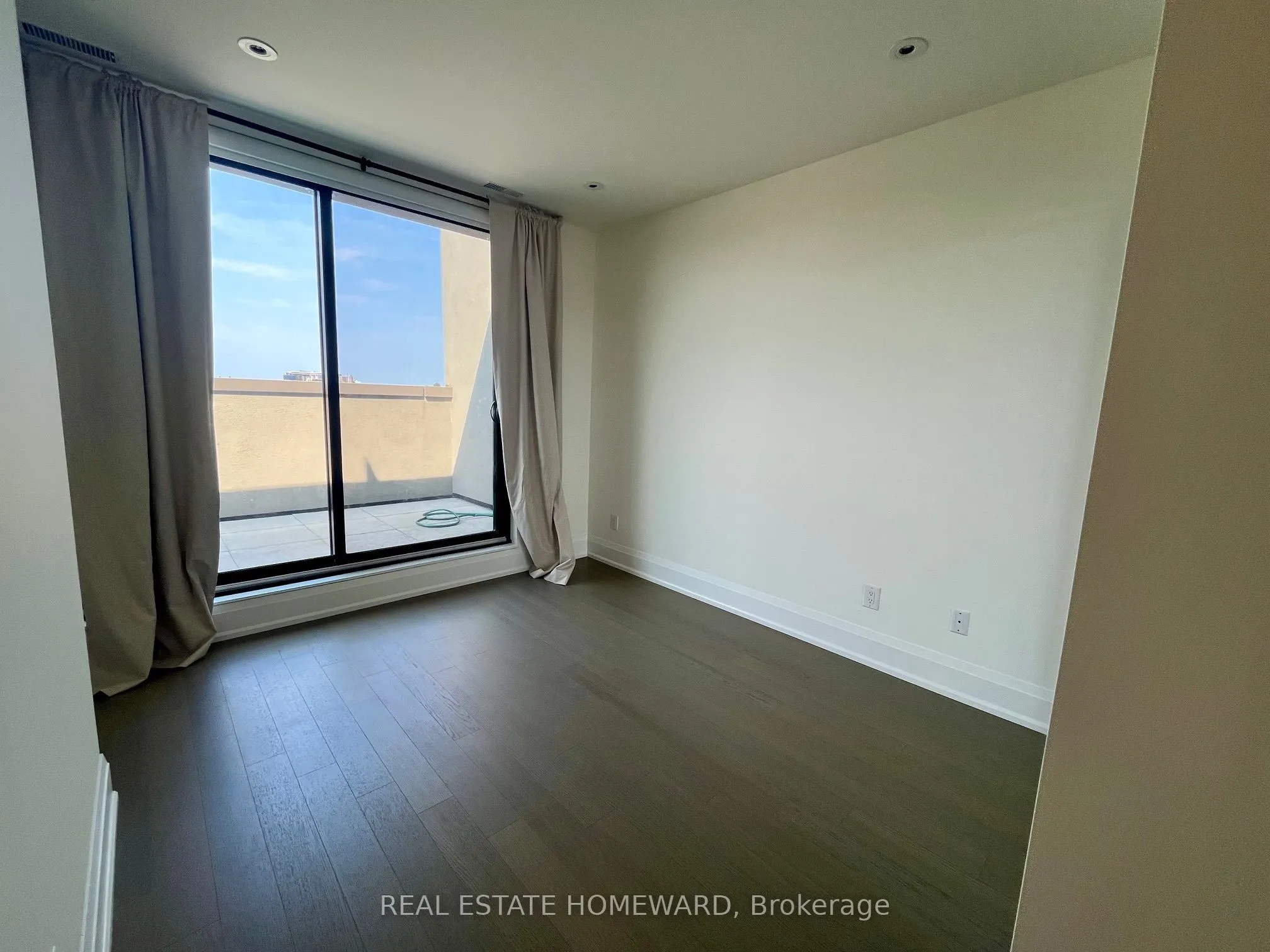 365 Beech Avenue, #508