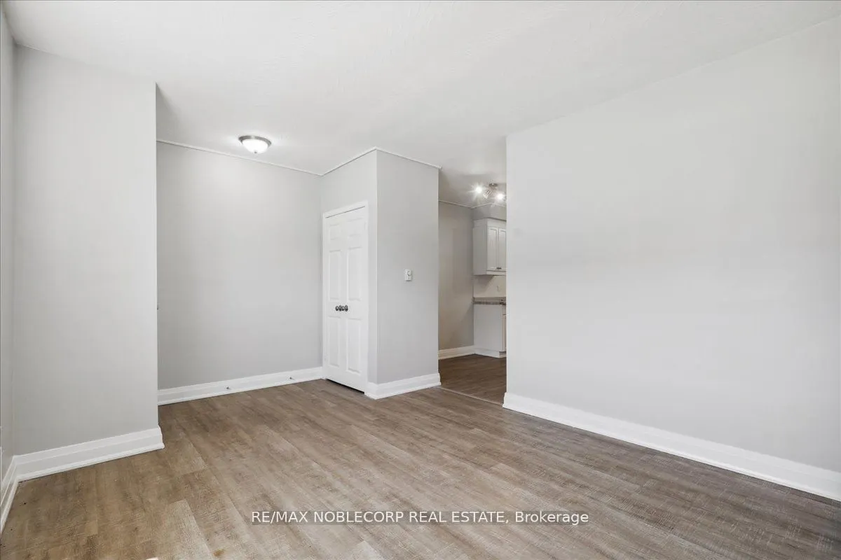 362 Elgin Court, #2