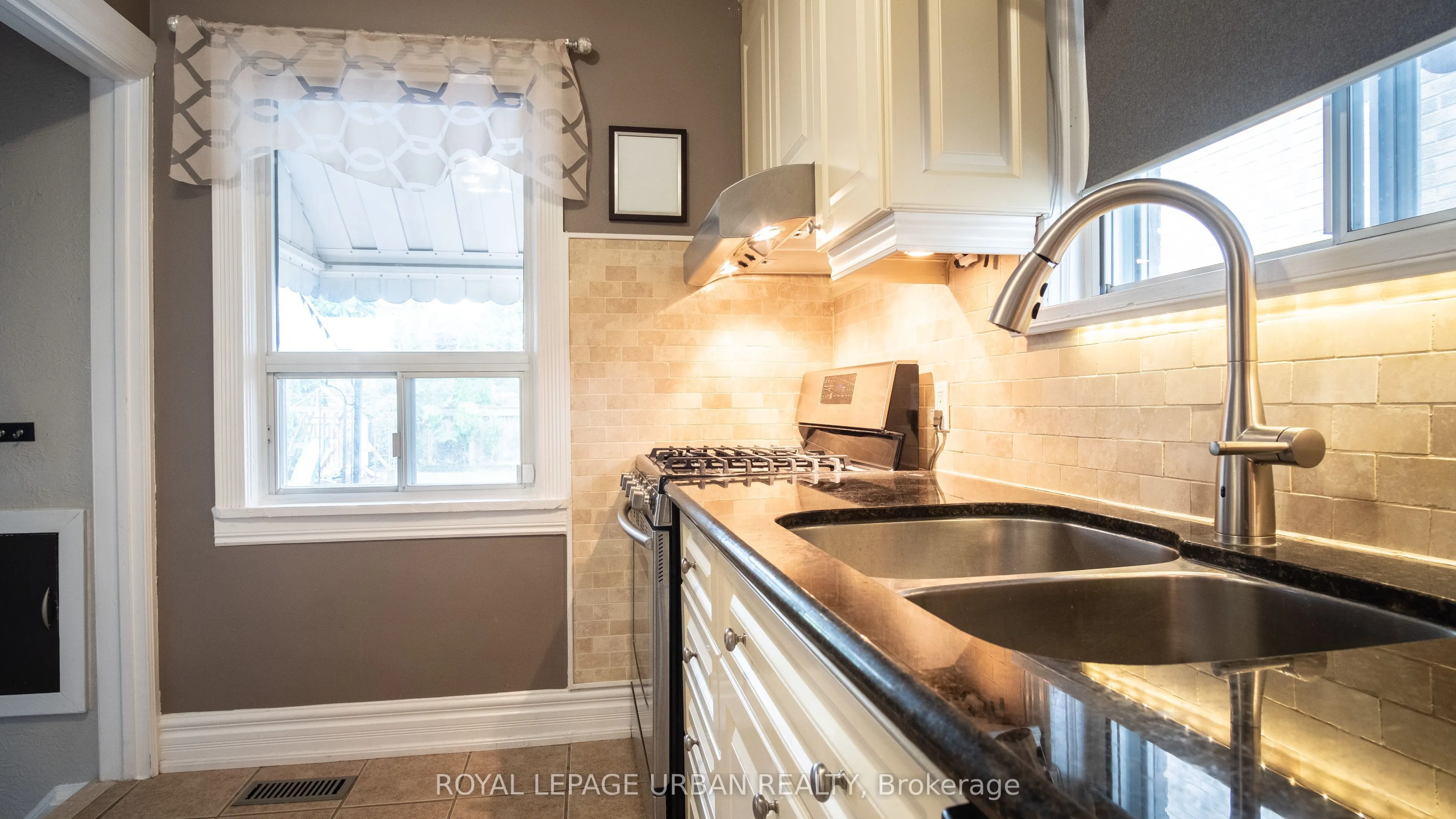 3 Karnwood Drive
