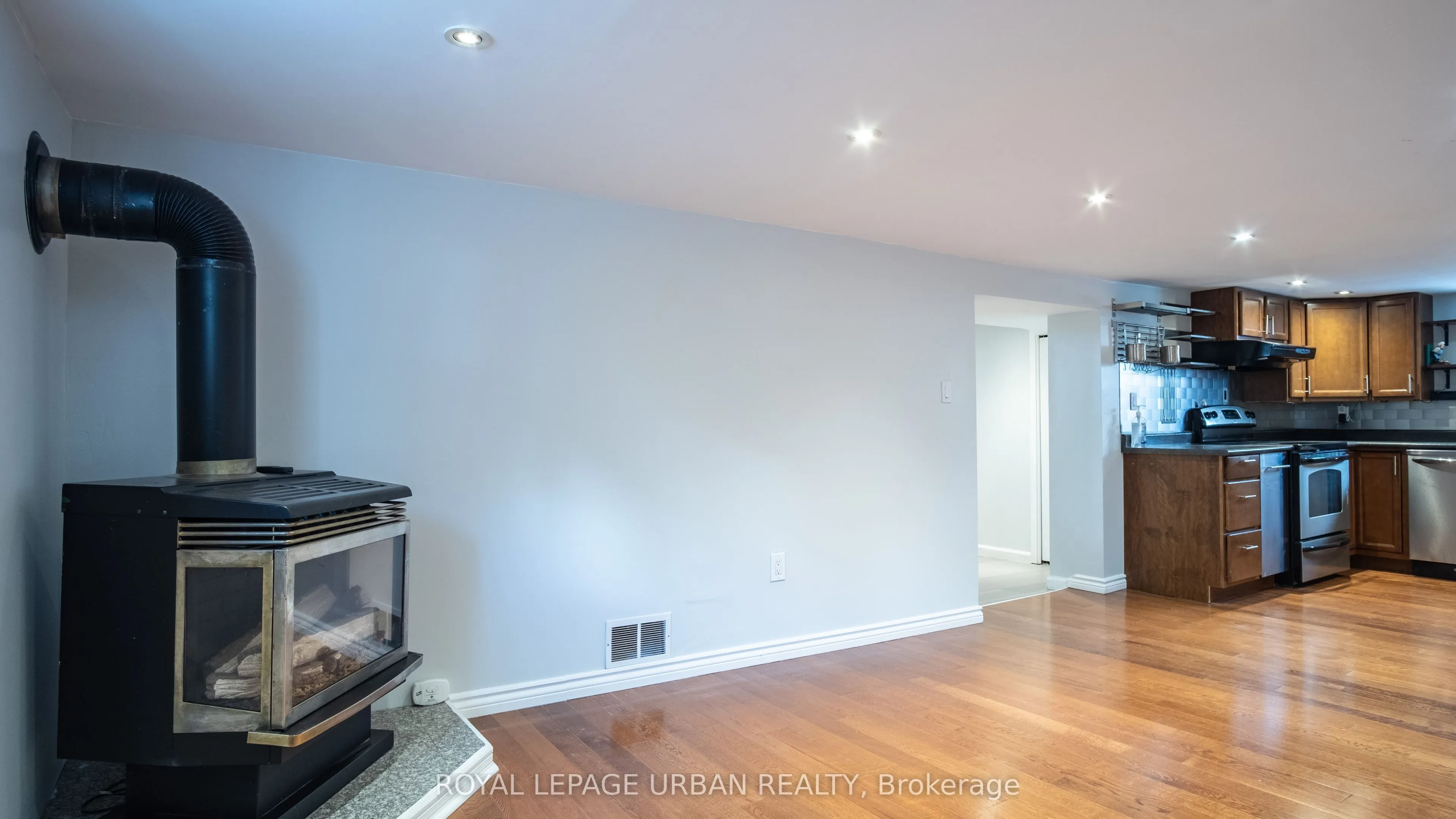 3 Karnwood Drive