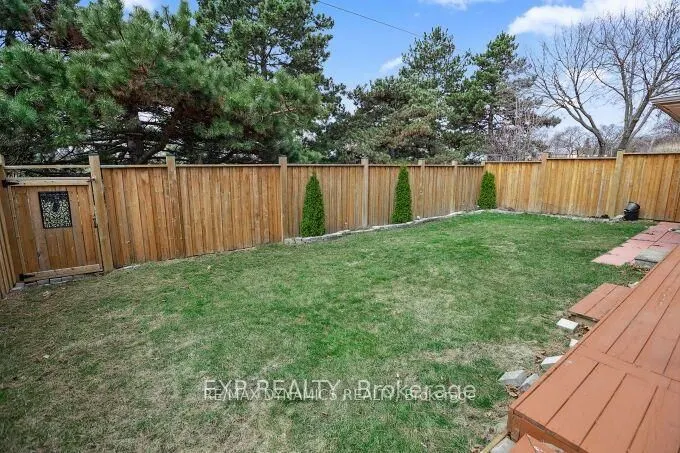 80 Mountland Drive