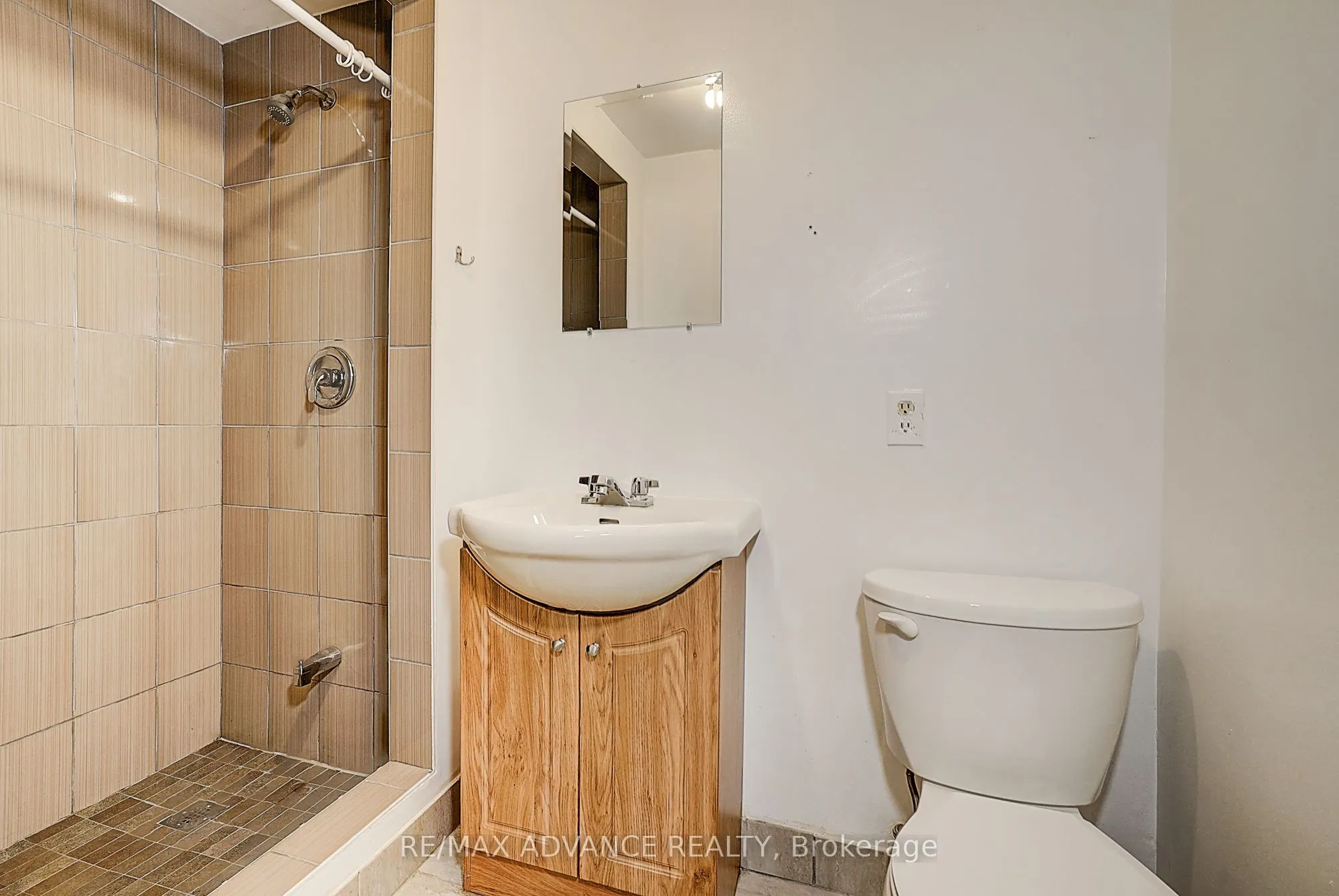 86 Placentia Boulevard