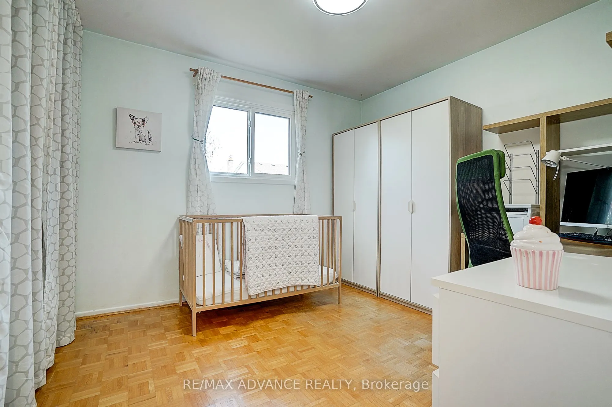86 Placentia Boulevard