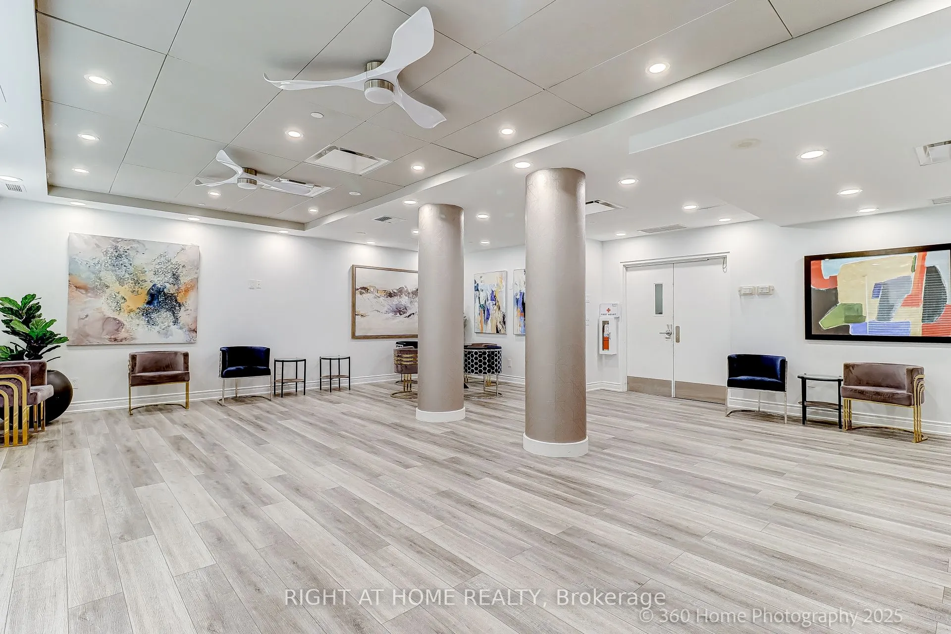 1200 The Elsplanade N, #817