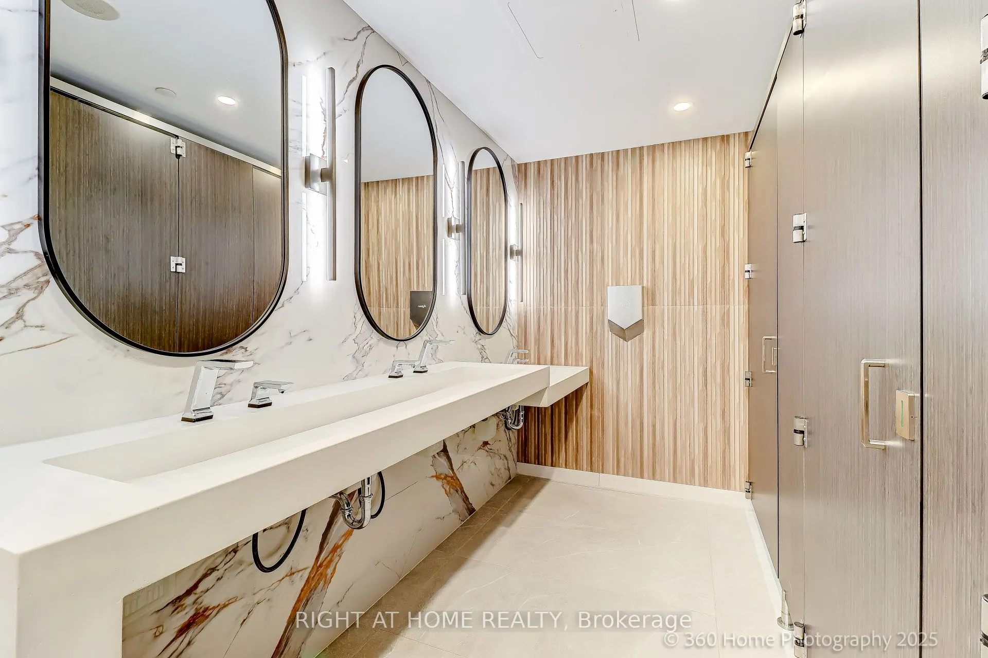 1200 The Elsplanade N, #817