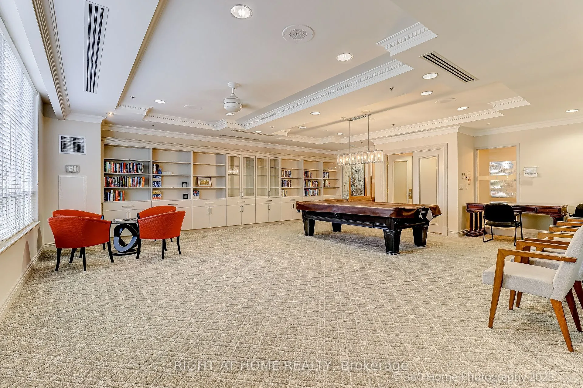 1200 The Elsplanade N, #817