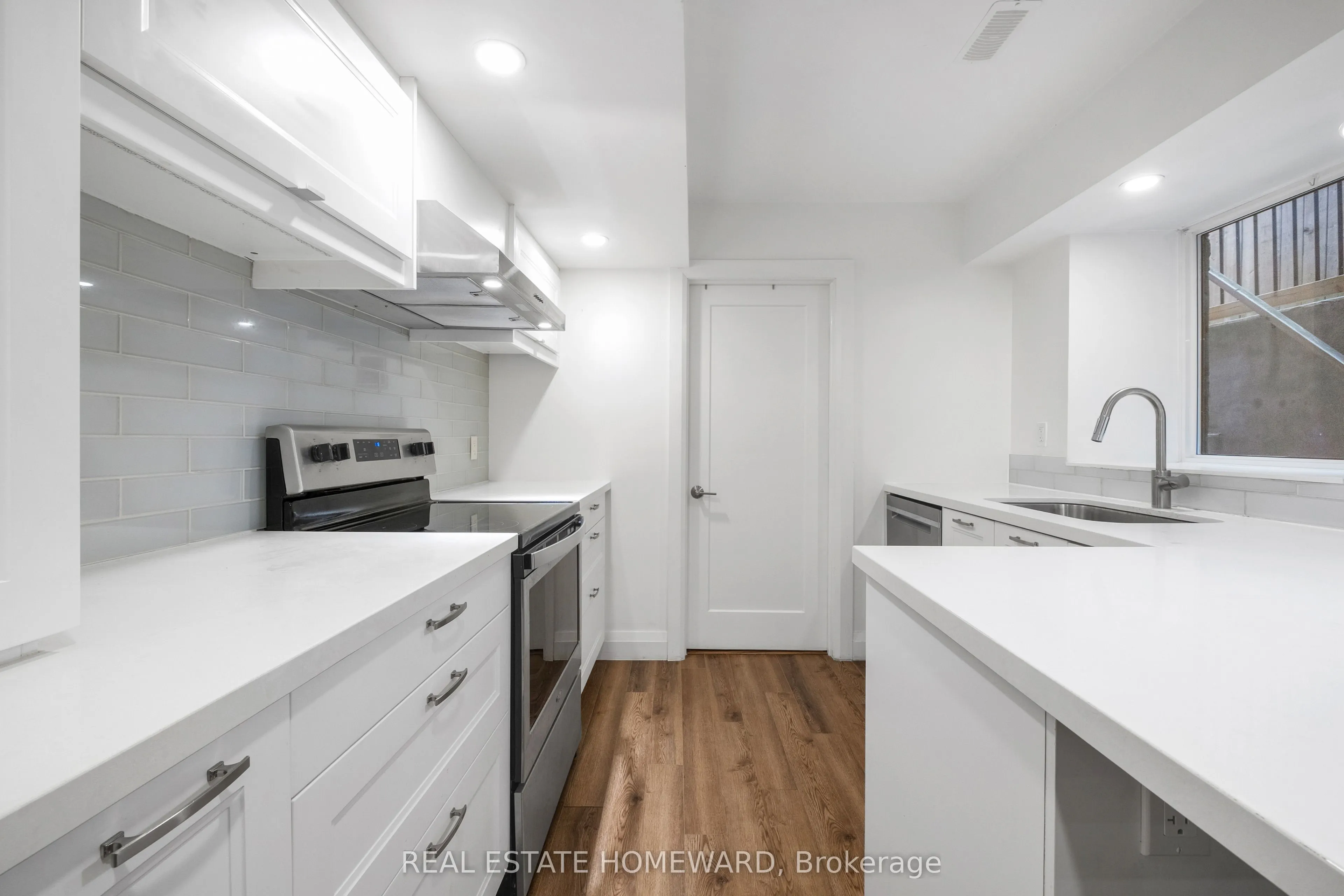 52 Garnock Avenue, #Basement