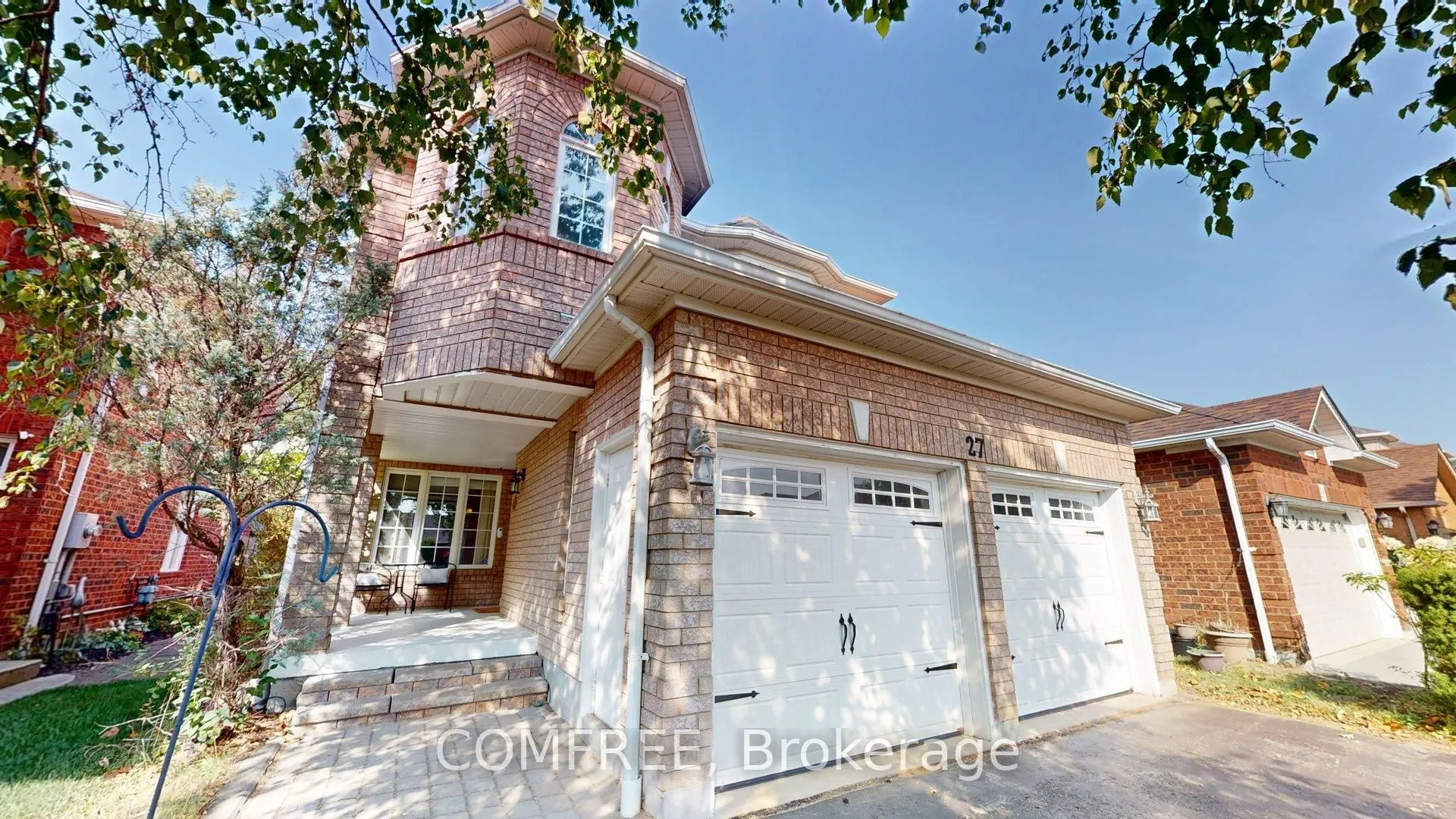 27 Markwood Crescent