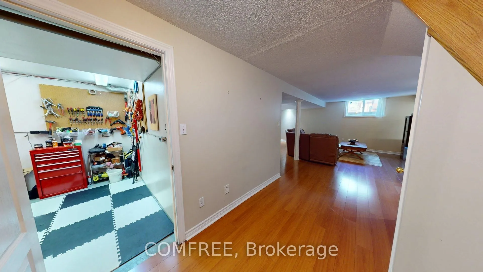 27 Markwood Crescent
