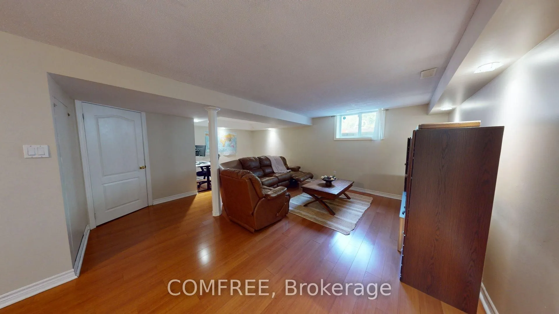 27 Markwood Crescent