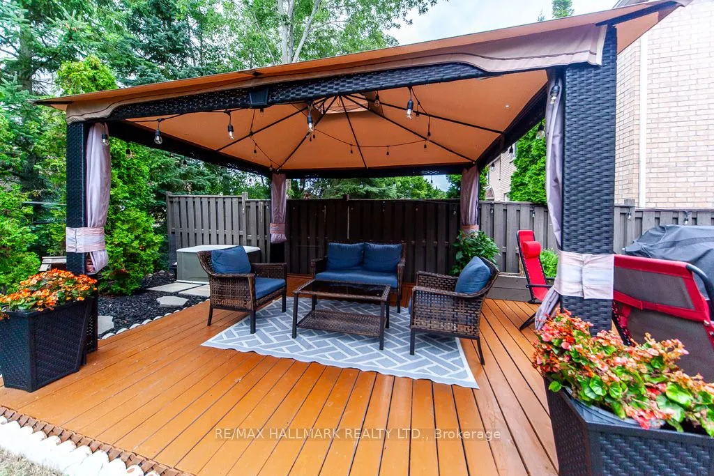 73 Armitage Crescent