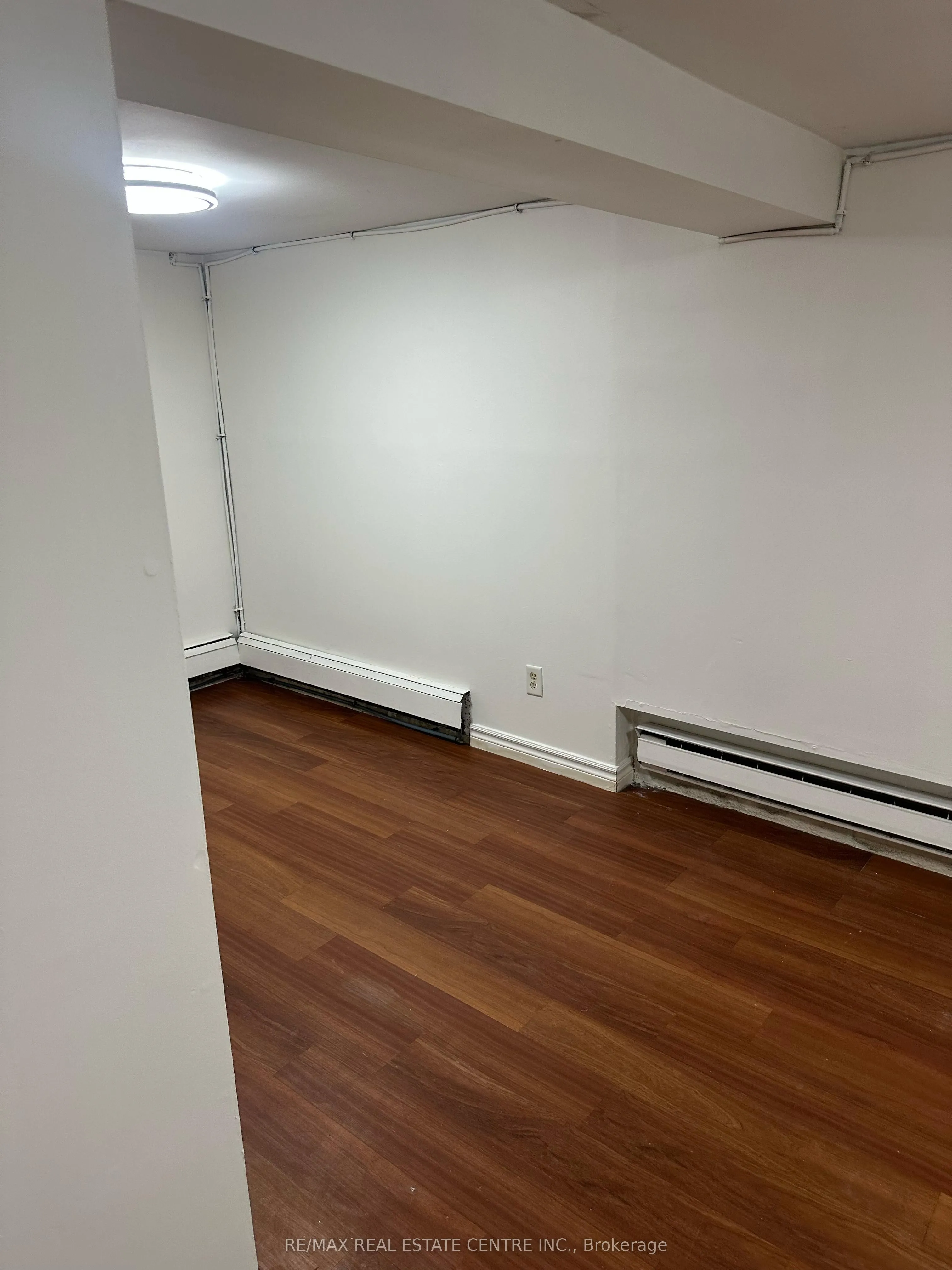 34 Singleton Road, #Basement