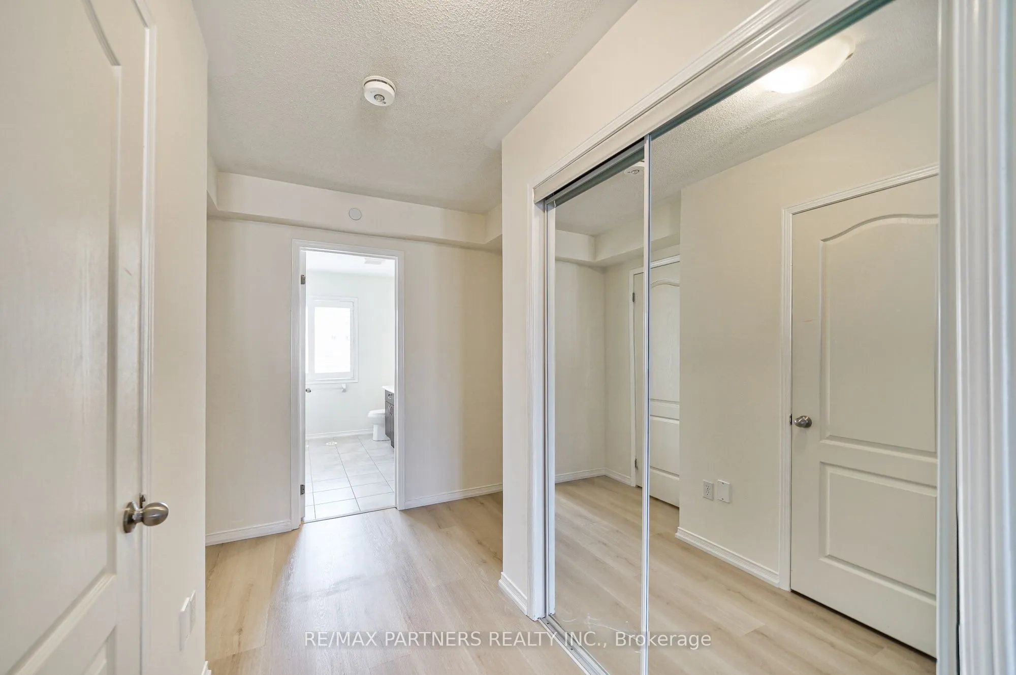 2615 Eaglesham Path