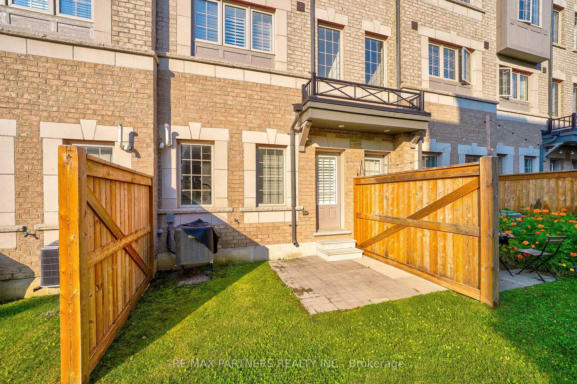 2615 Eaglesham Path