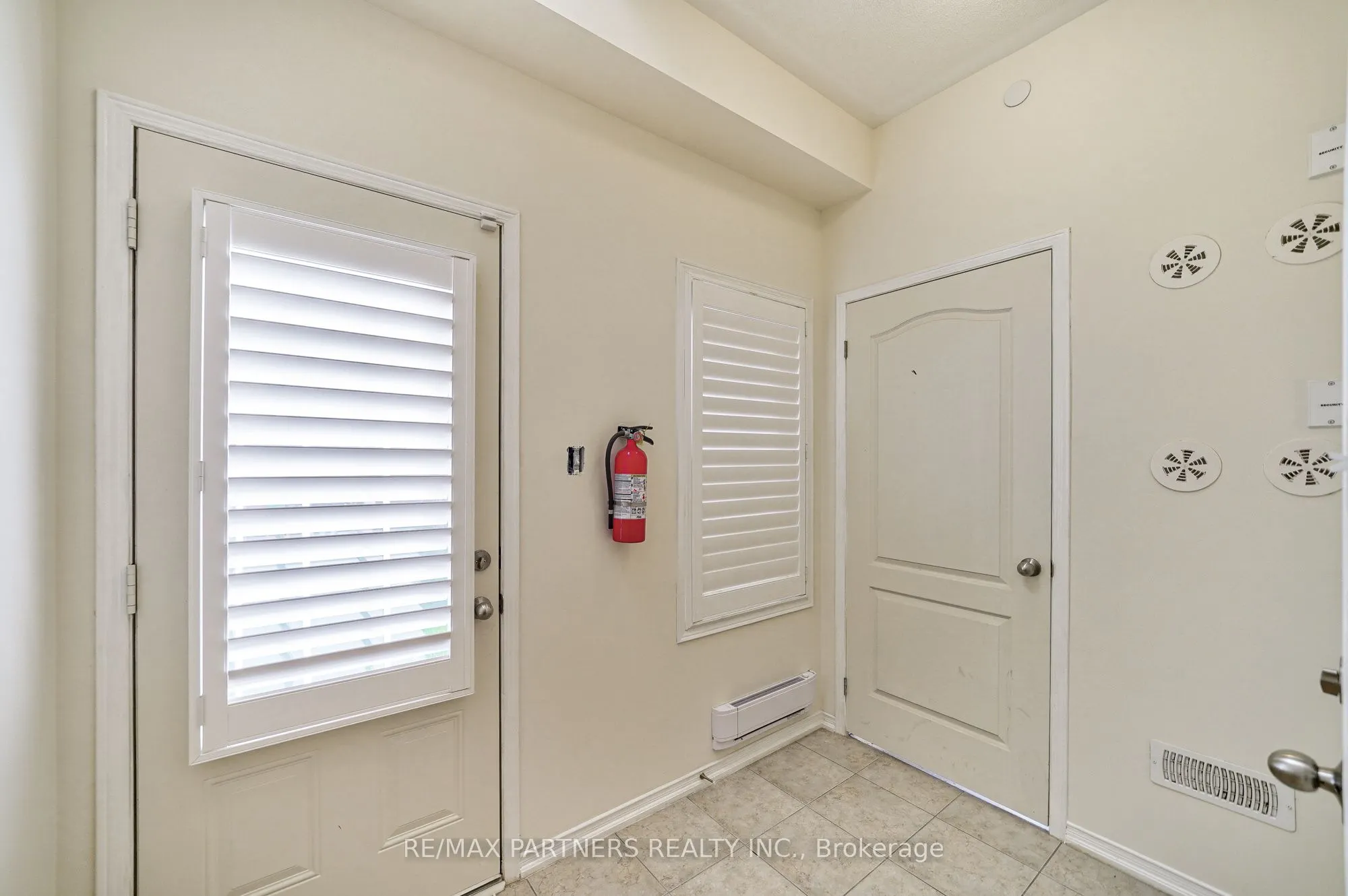 2615 Eaglesham Path