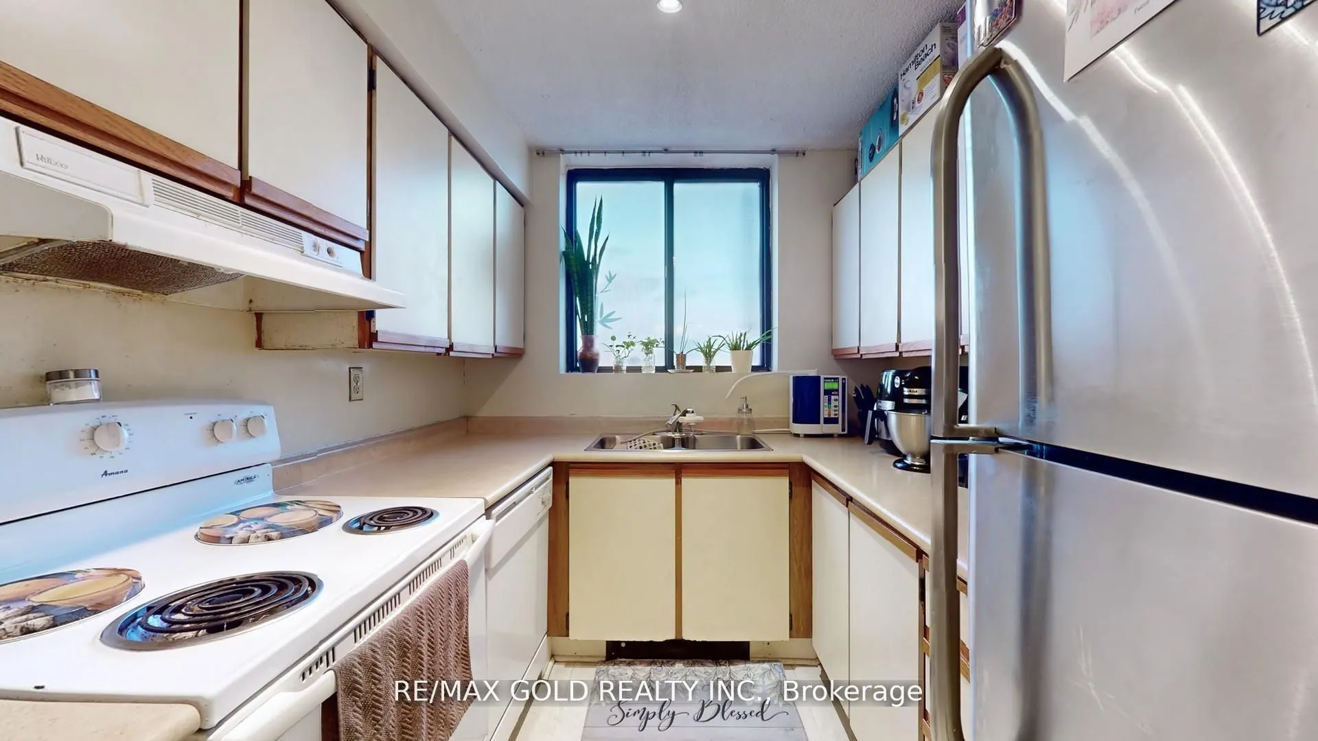 99 Blackwell Avenue, #1205