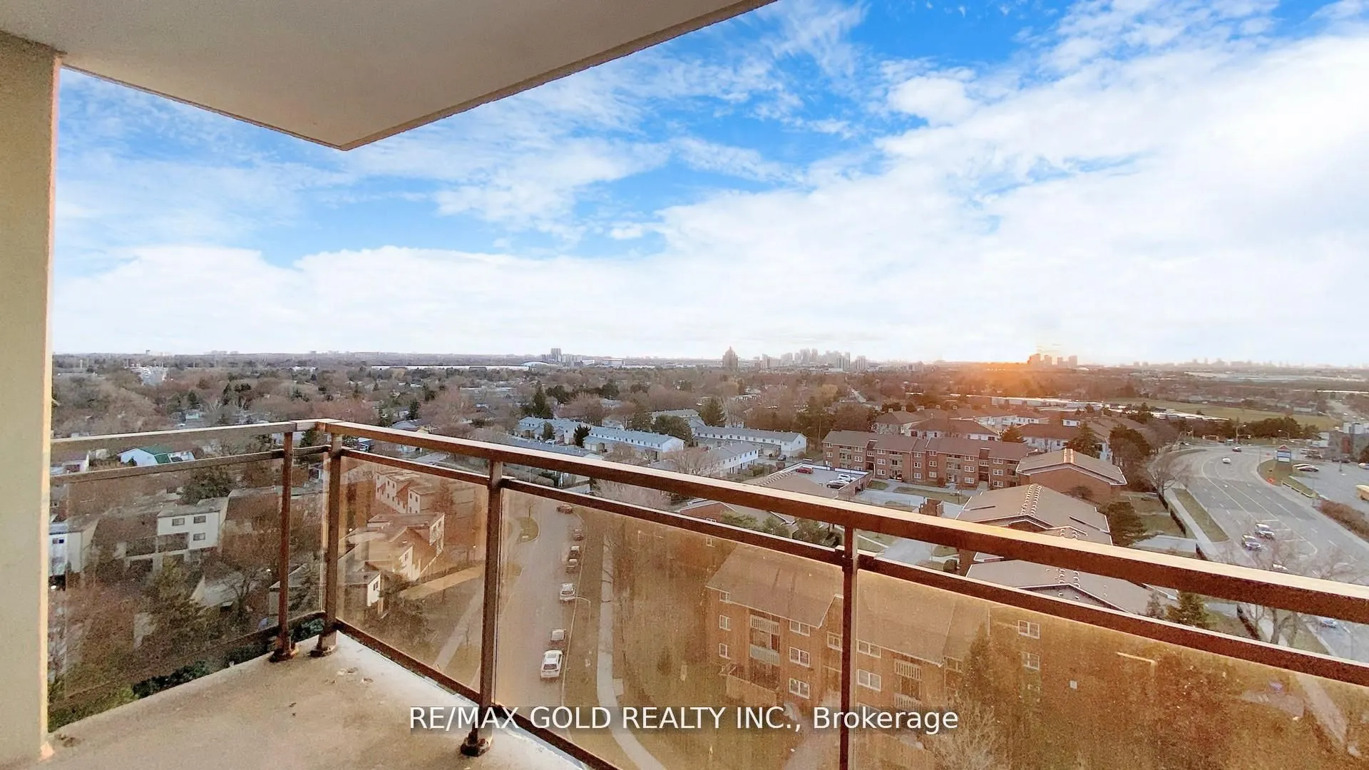 99 Blackwell Avenue, #1205