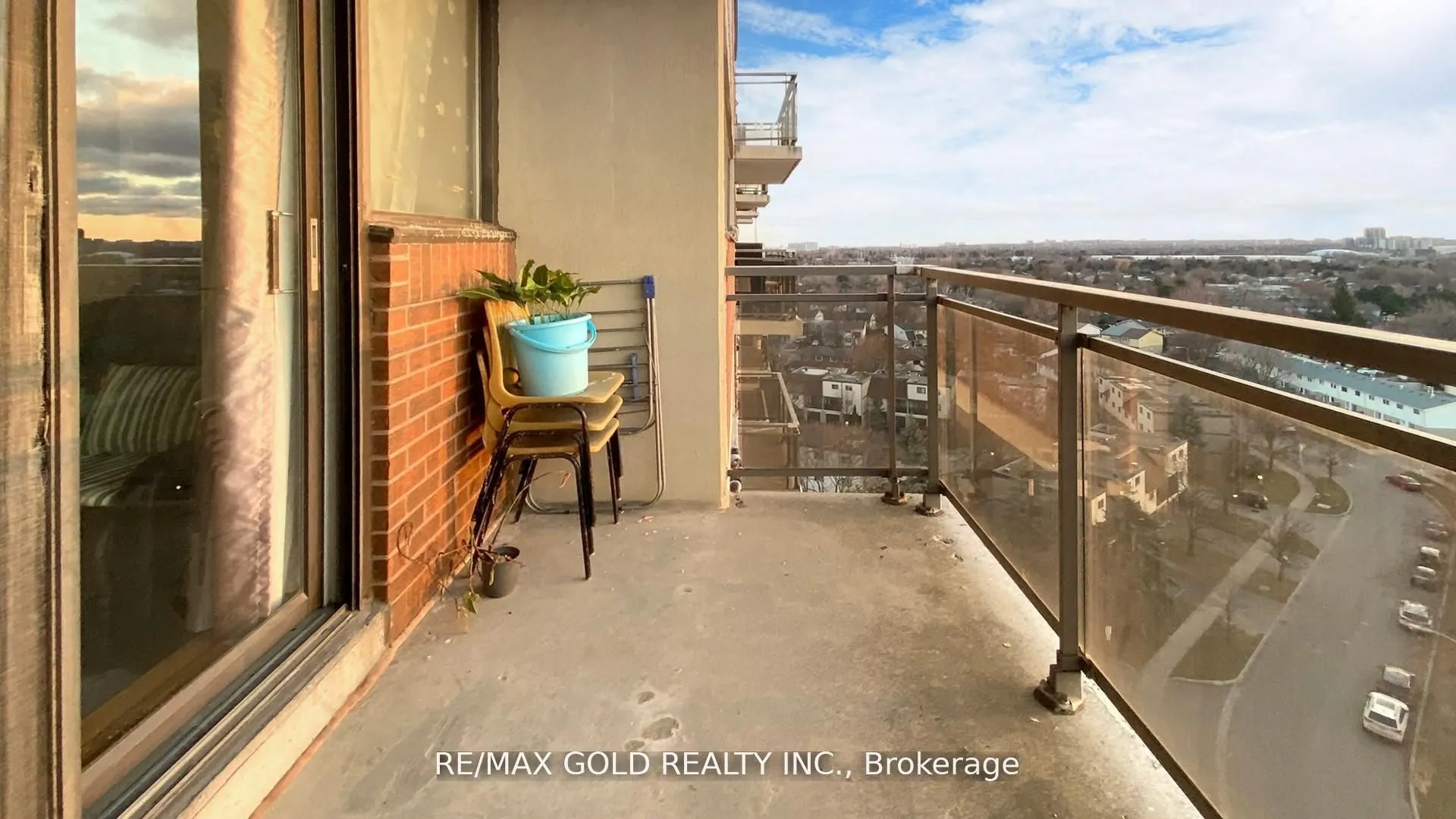99 Blackwell Avenue, #1205