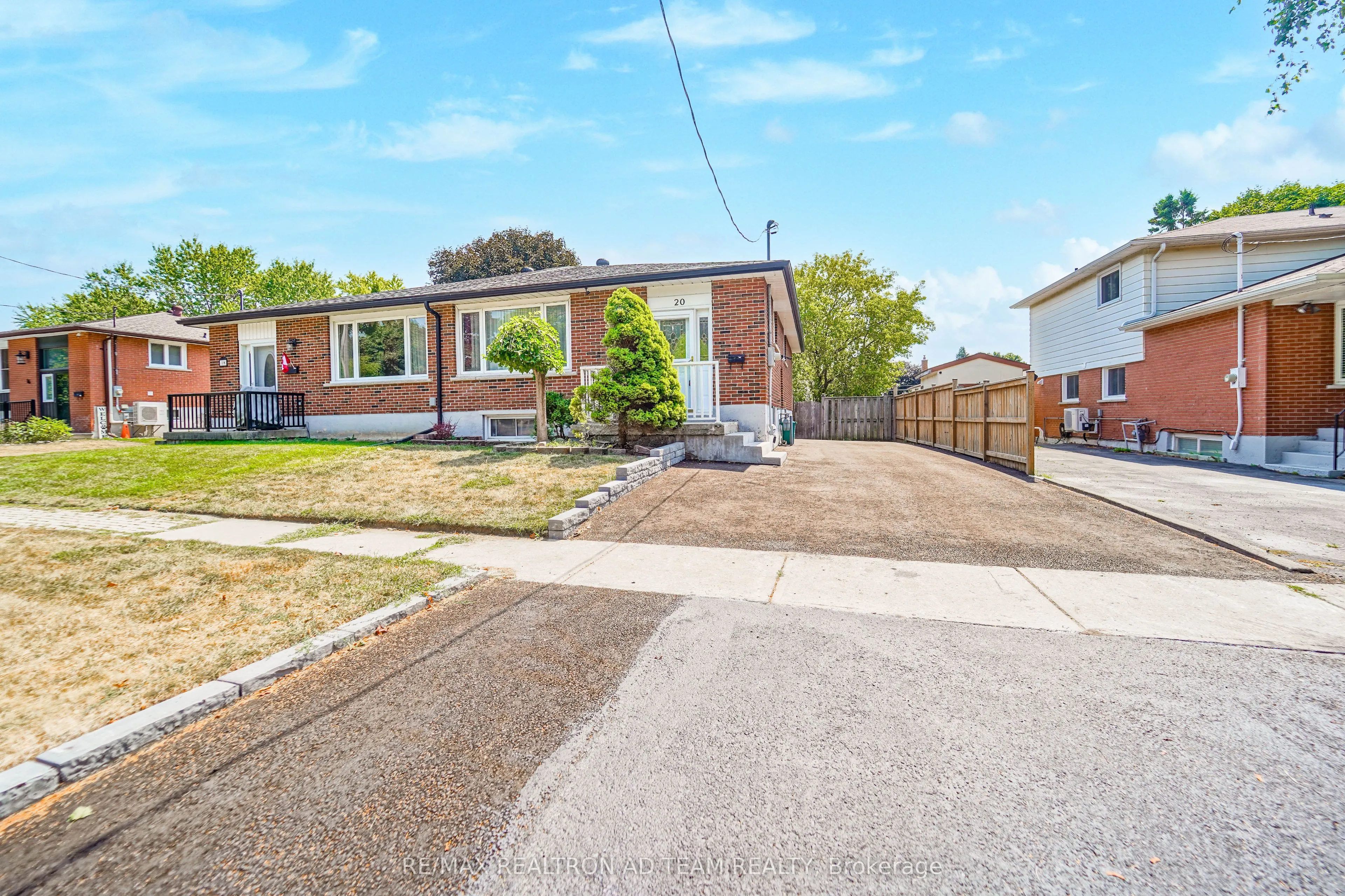 20 Little Avenue