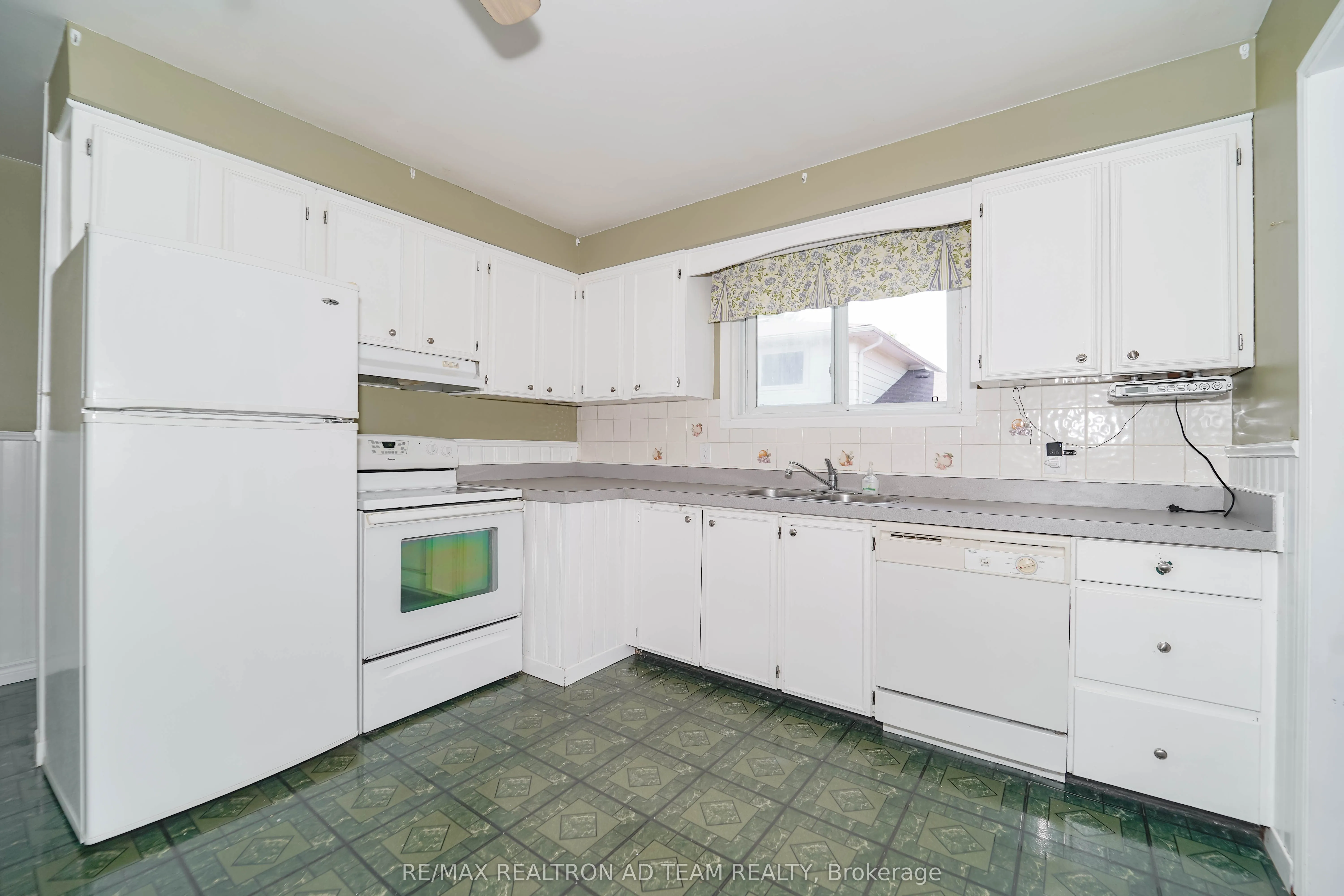 20 Little Avenue