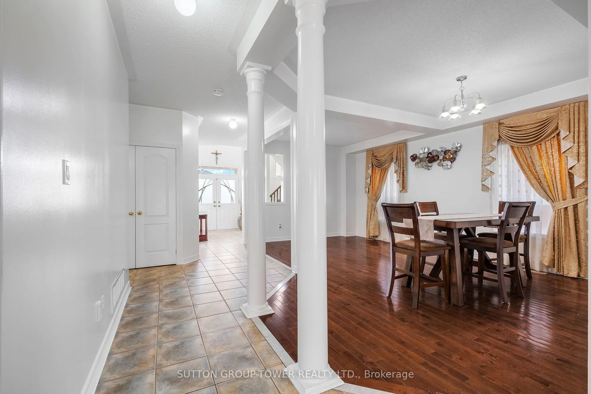 14 Rosswell Drive