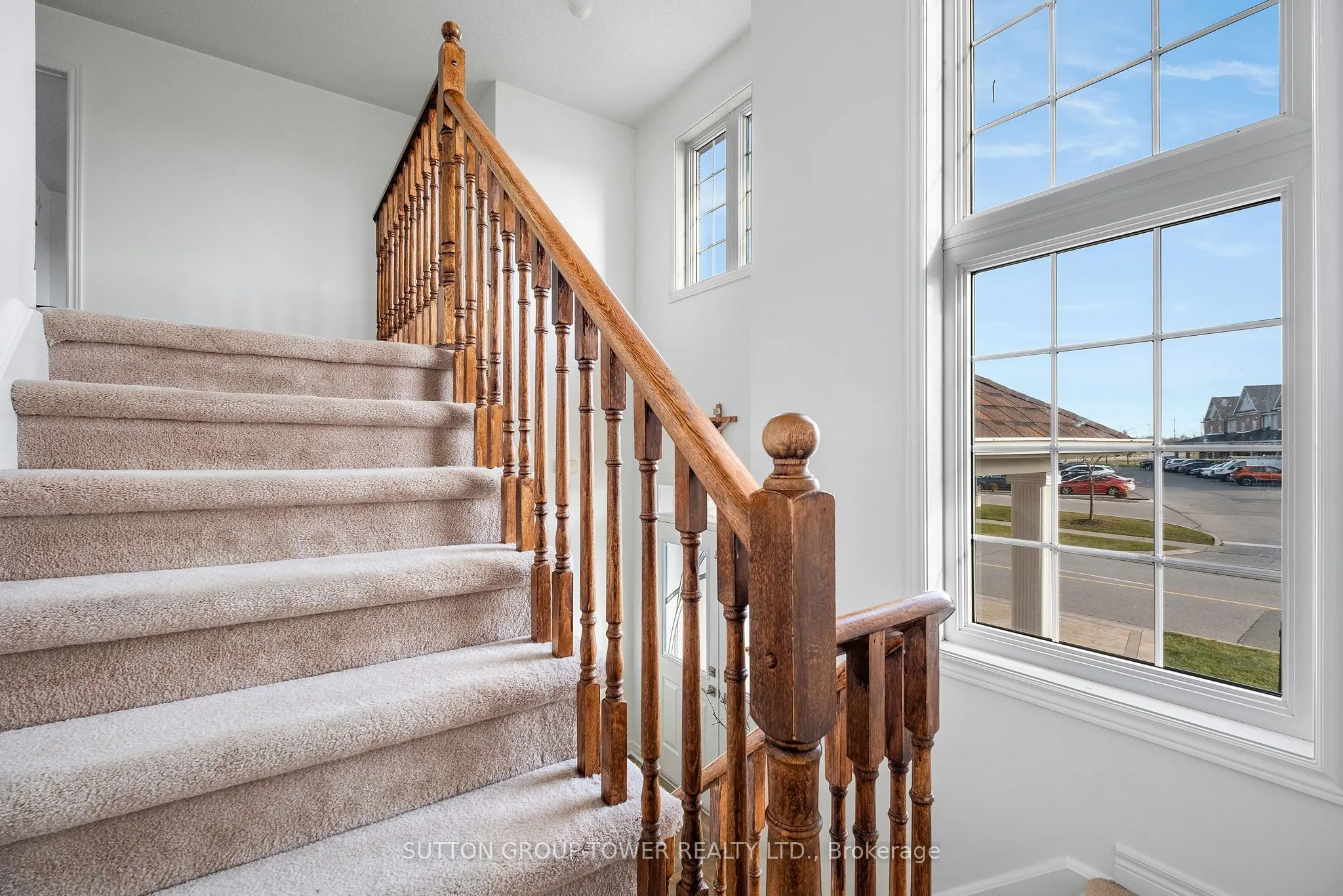 14 Rosswell Drive