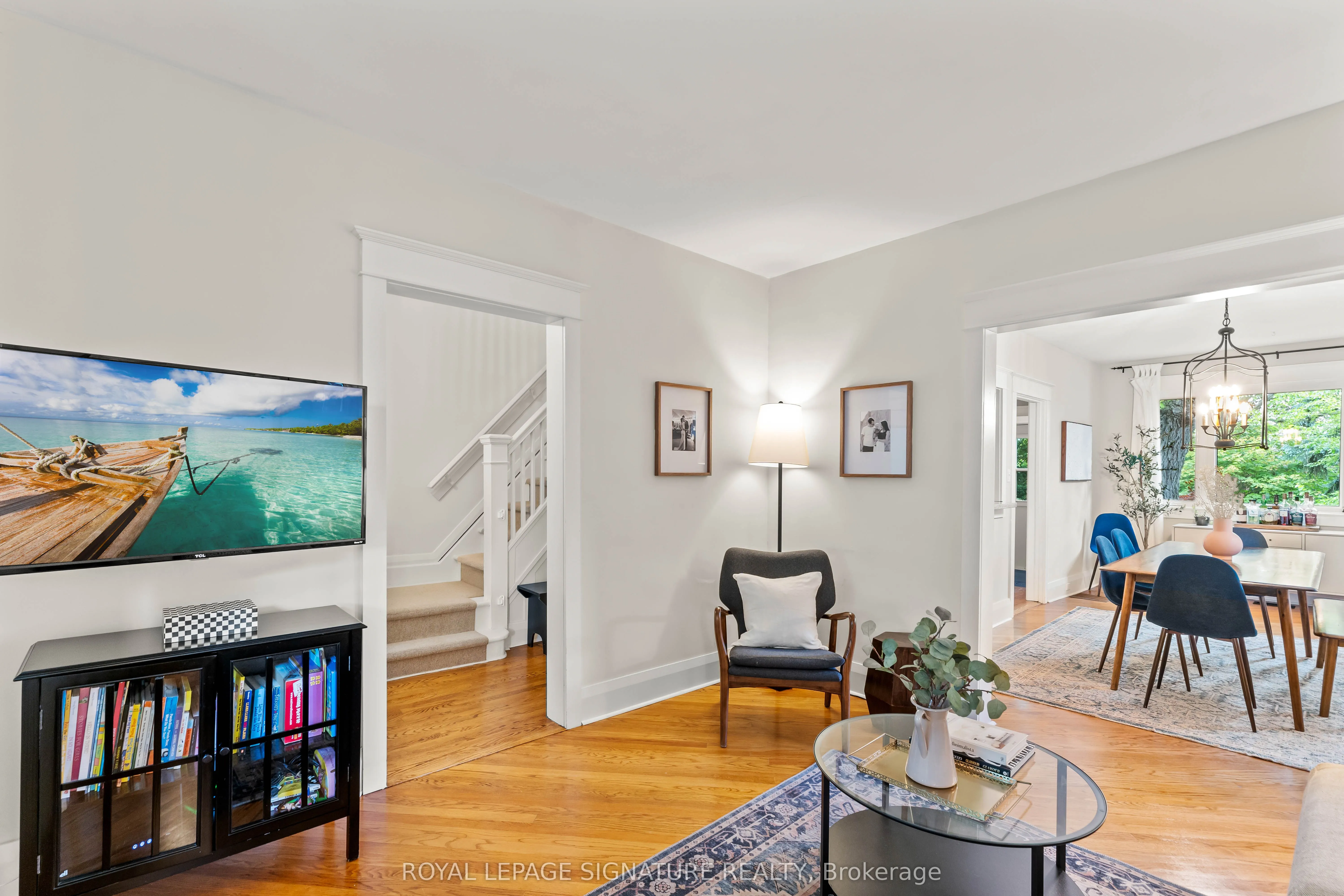 359 Wolverleigh Boulevard