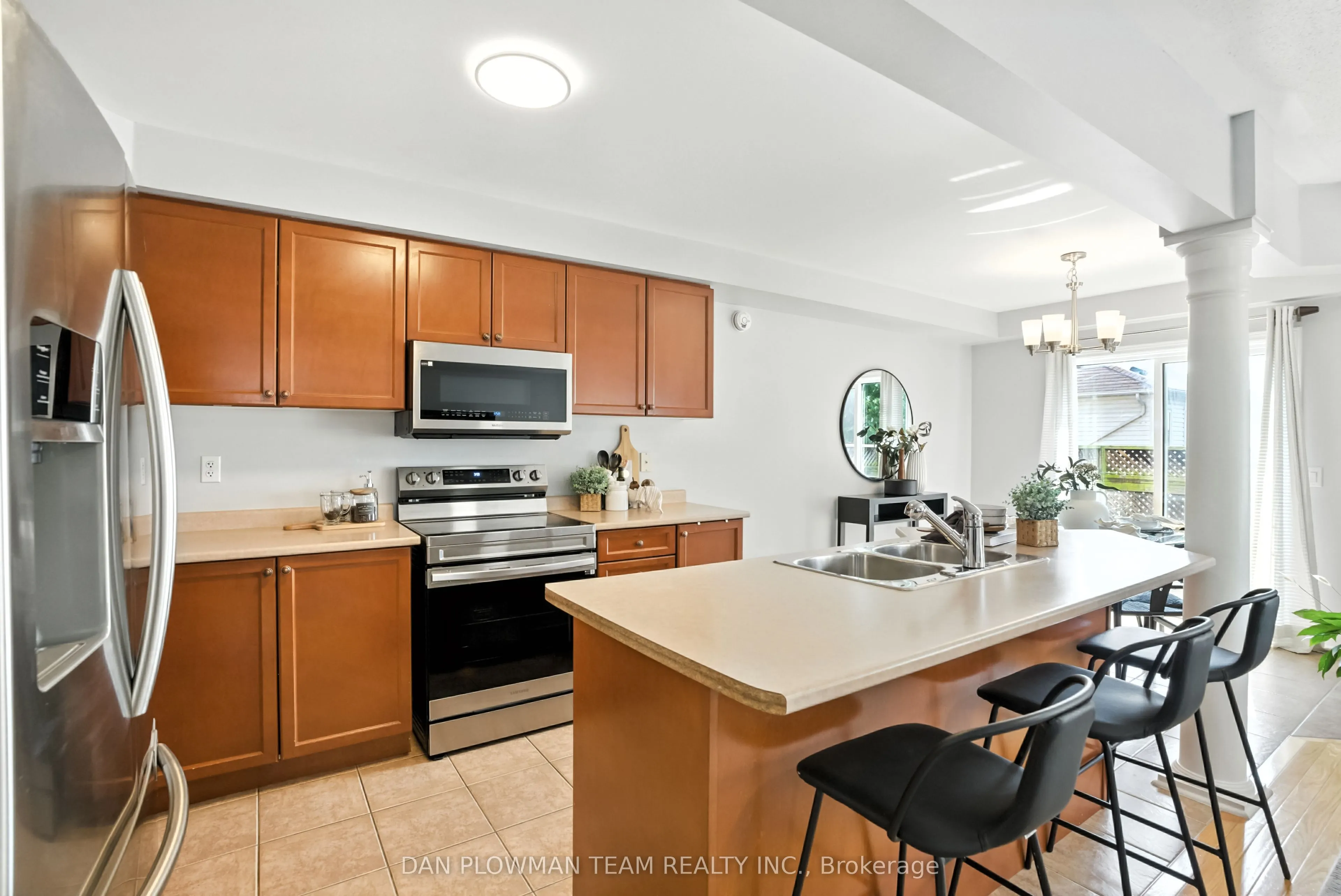 76 Kersey Crescent