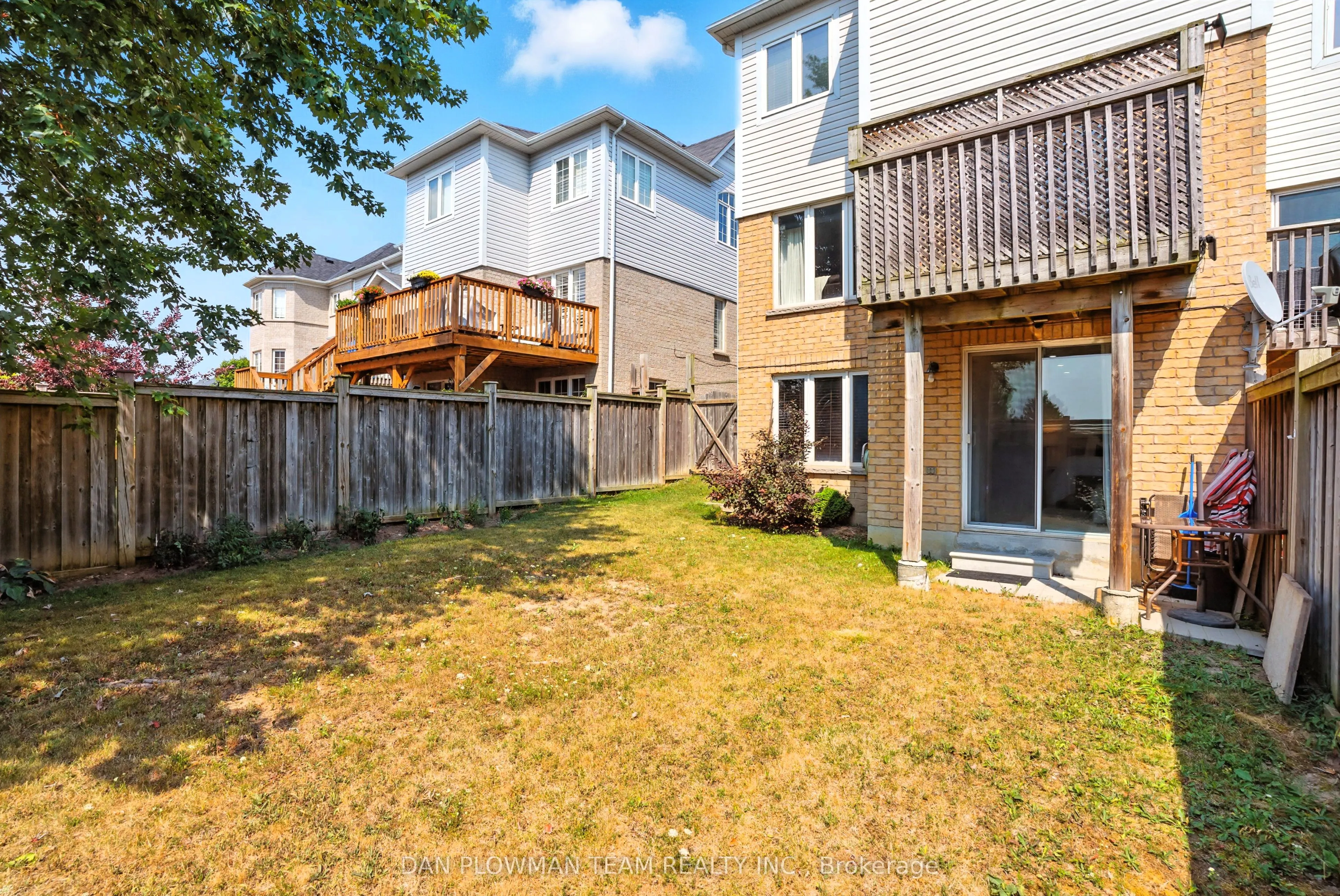 76 Kersey Crescent