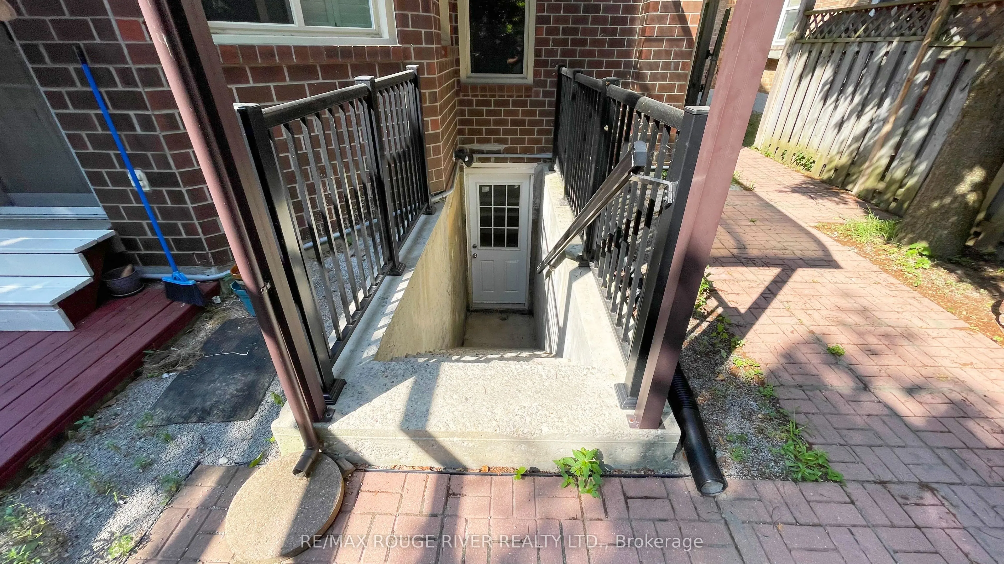 1101 Windgrove Square, #Bsmt