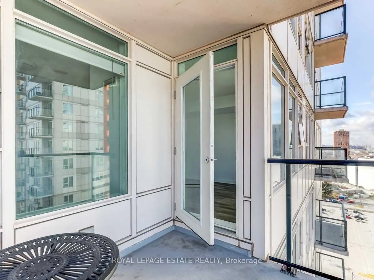 190 Borough Drive, #1901