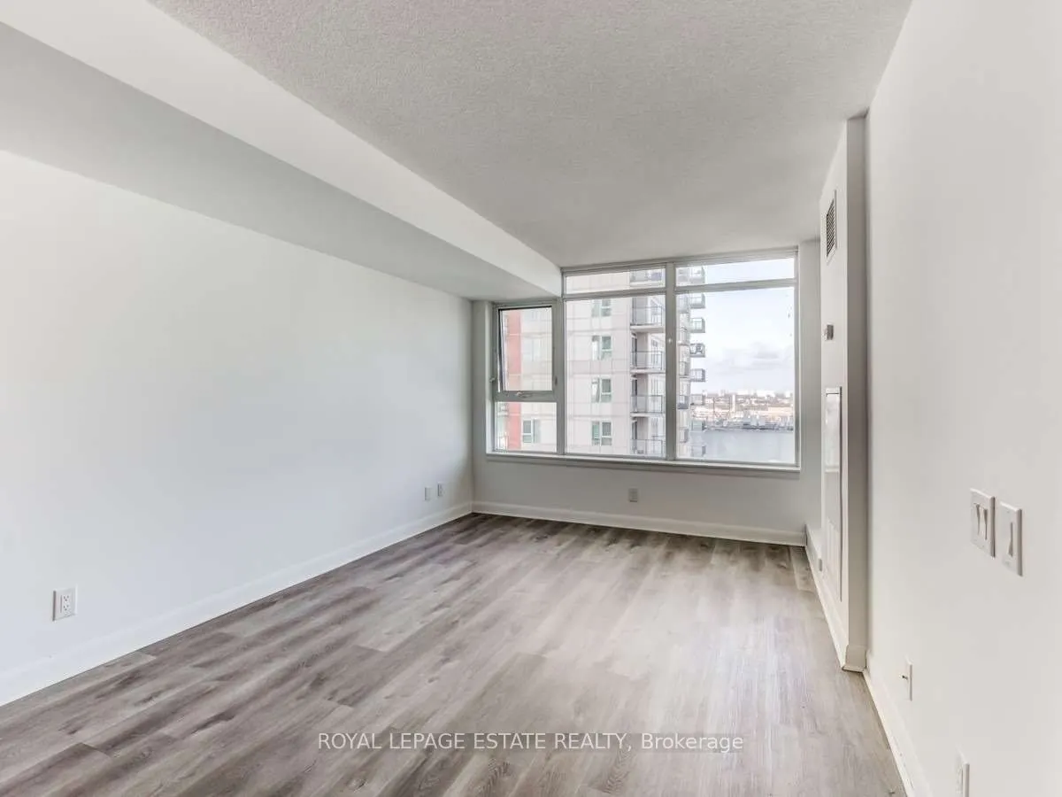 190 Borough Drive, #1901
