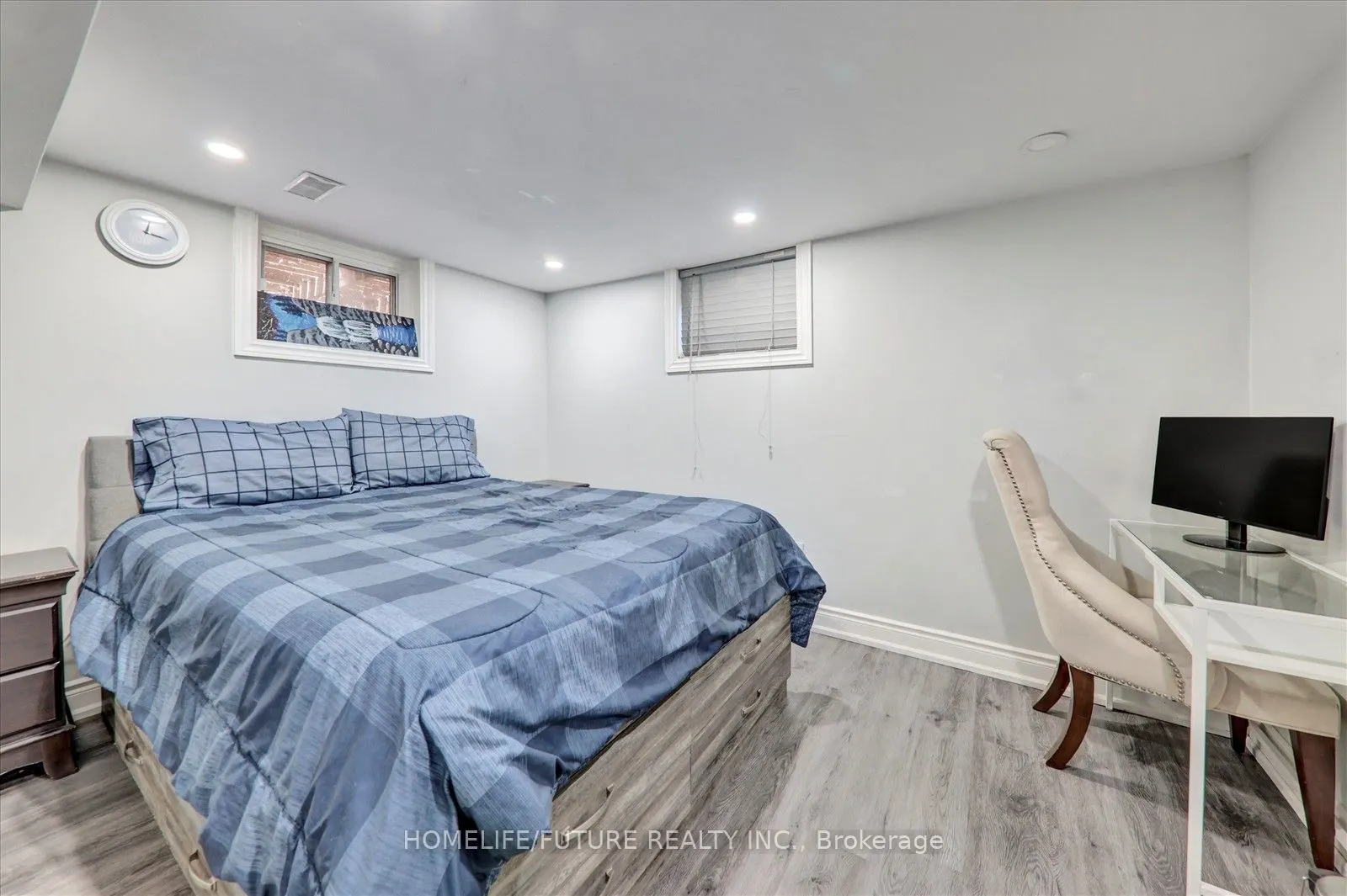 26 North Bonnington Avenue