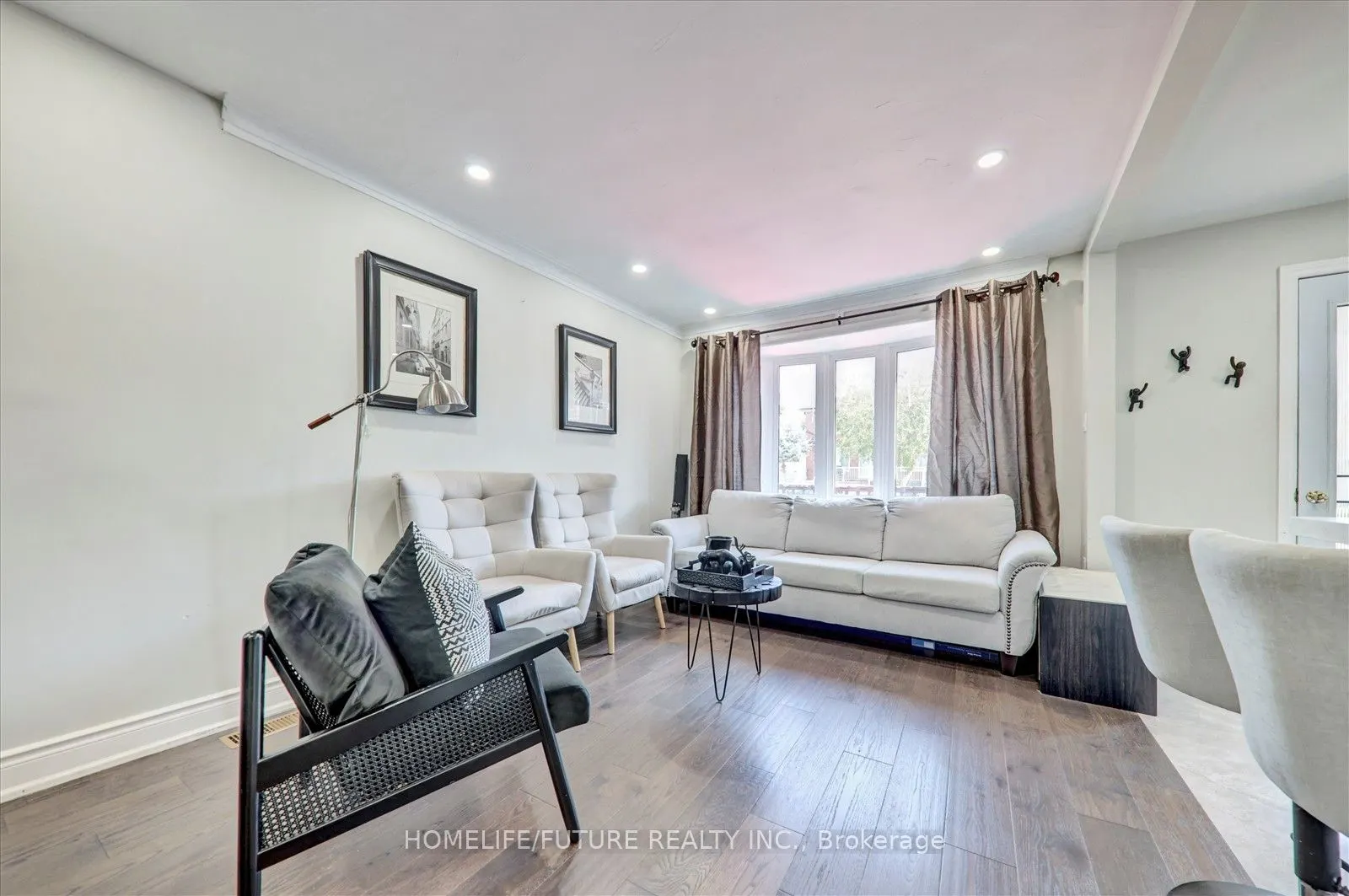 26 North Bonnington Avenue