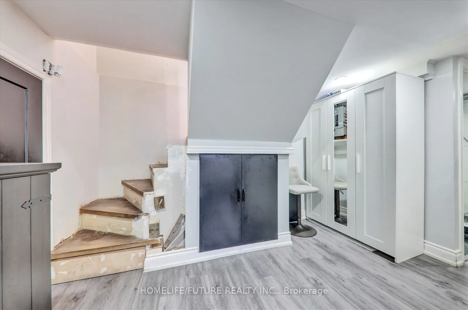 26 North Bonnington Avenue