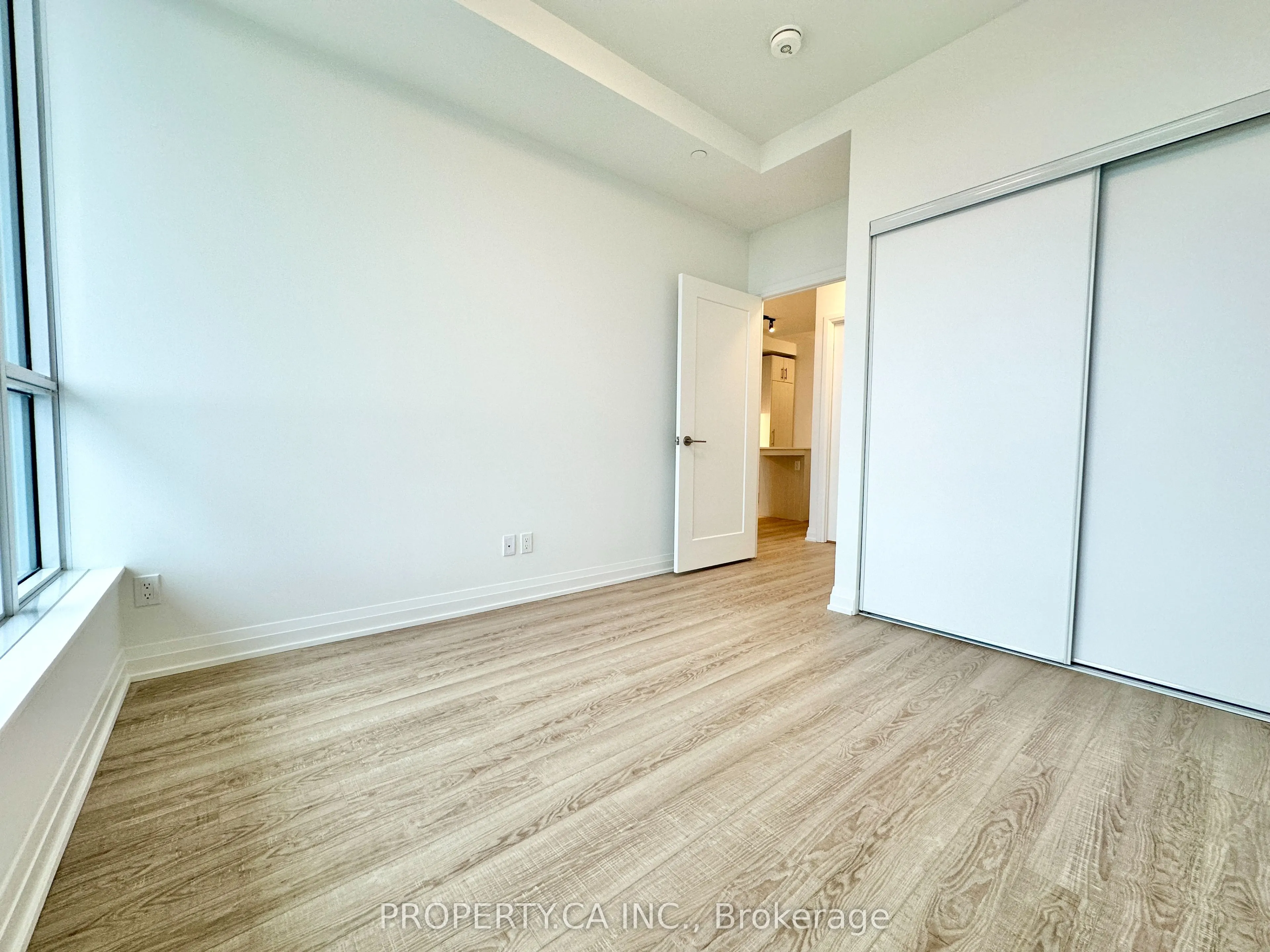 286 Main Street, #813