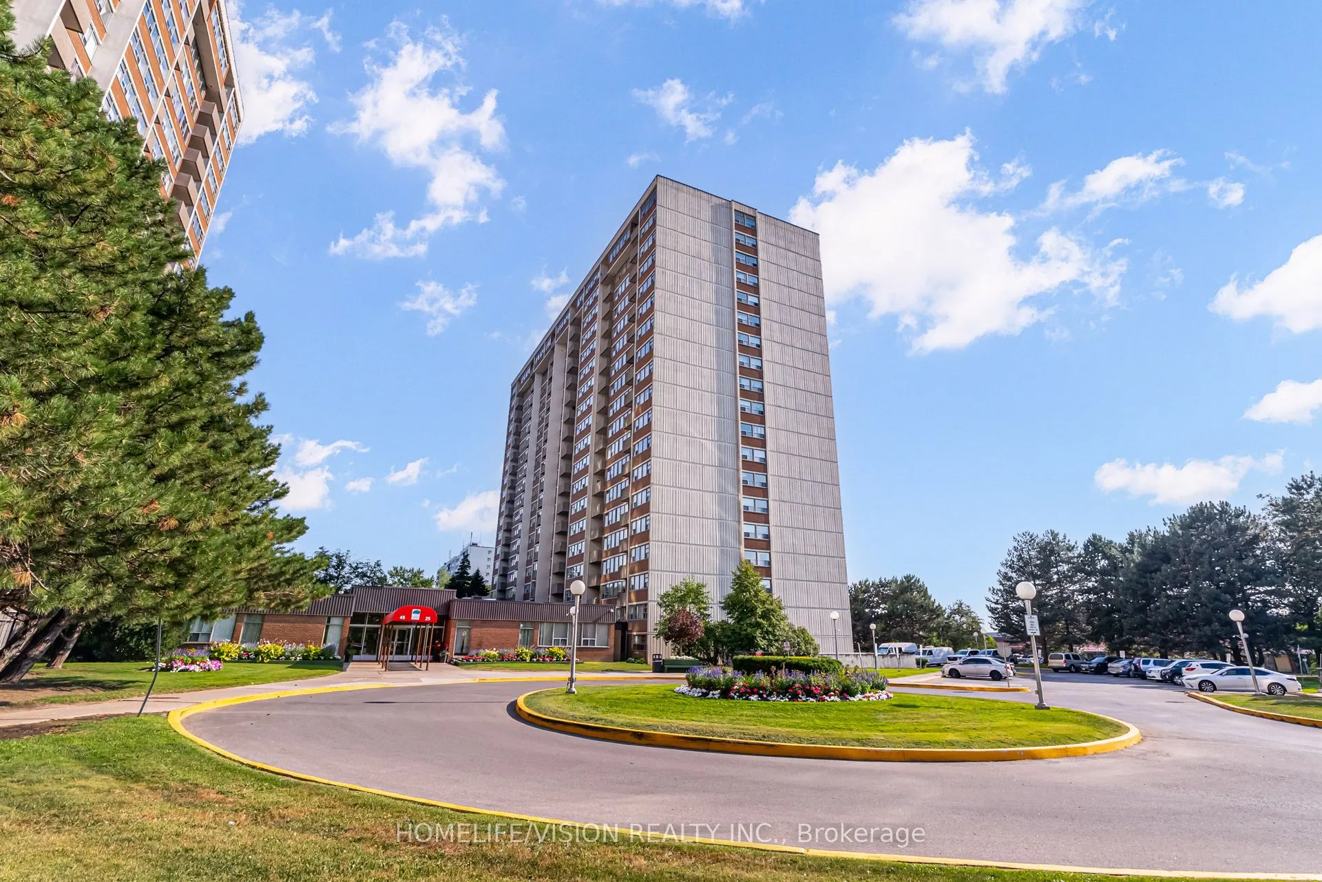 25 Silver Springs Boulevard, #905