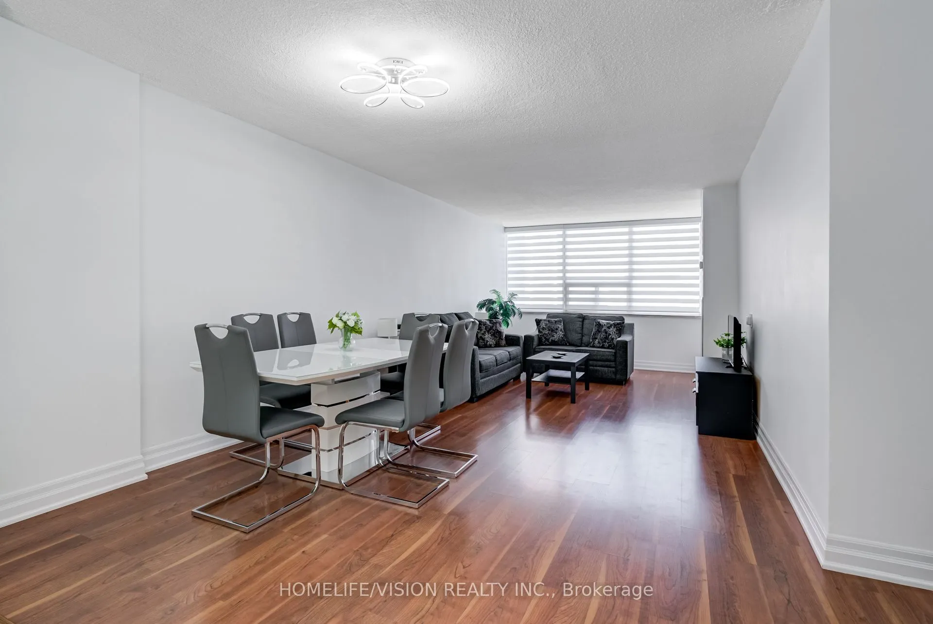 25 Silver Springs Boulevard, #905
