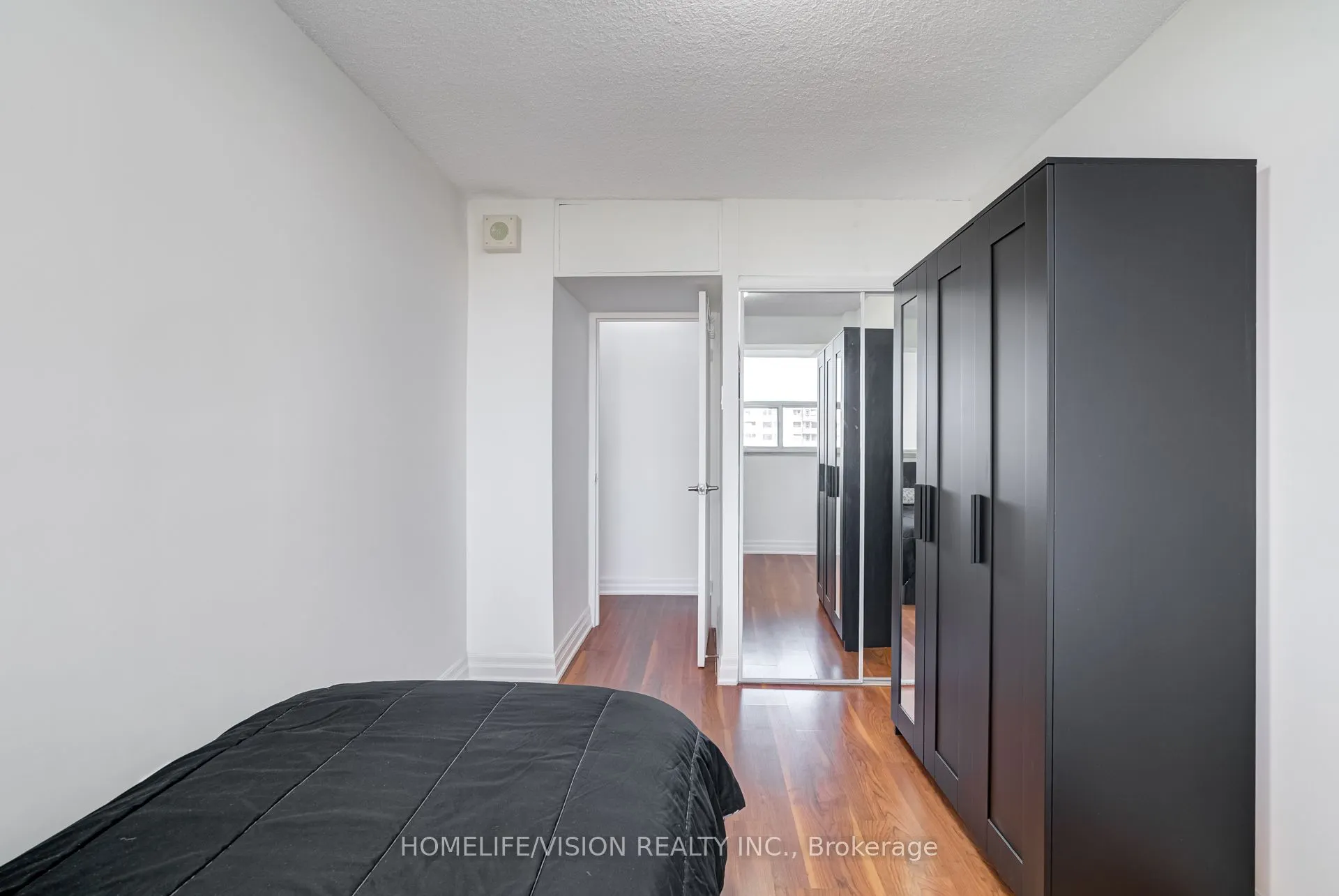 25 Silver Springs Boulevard, #905