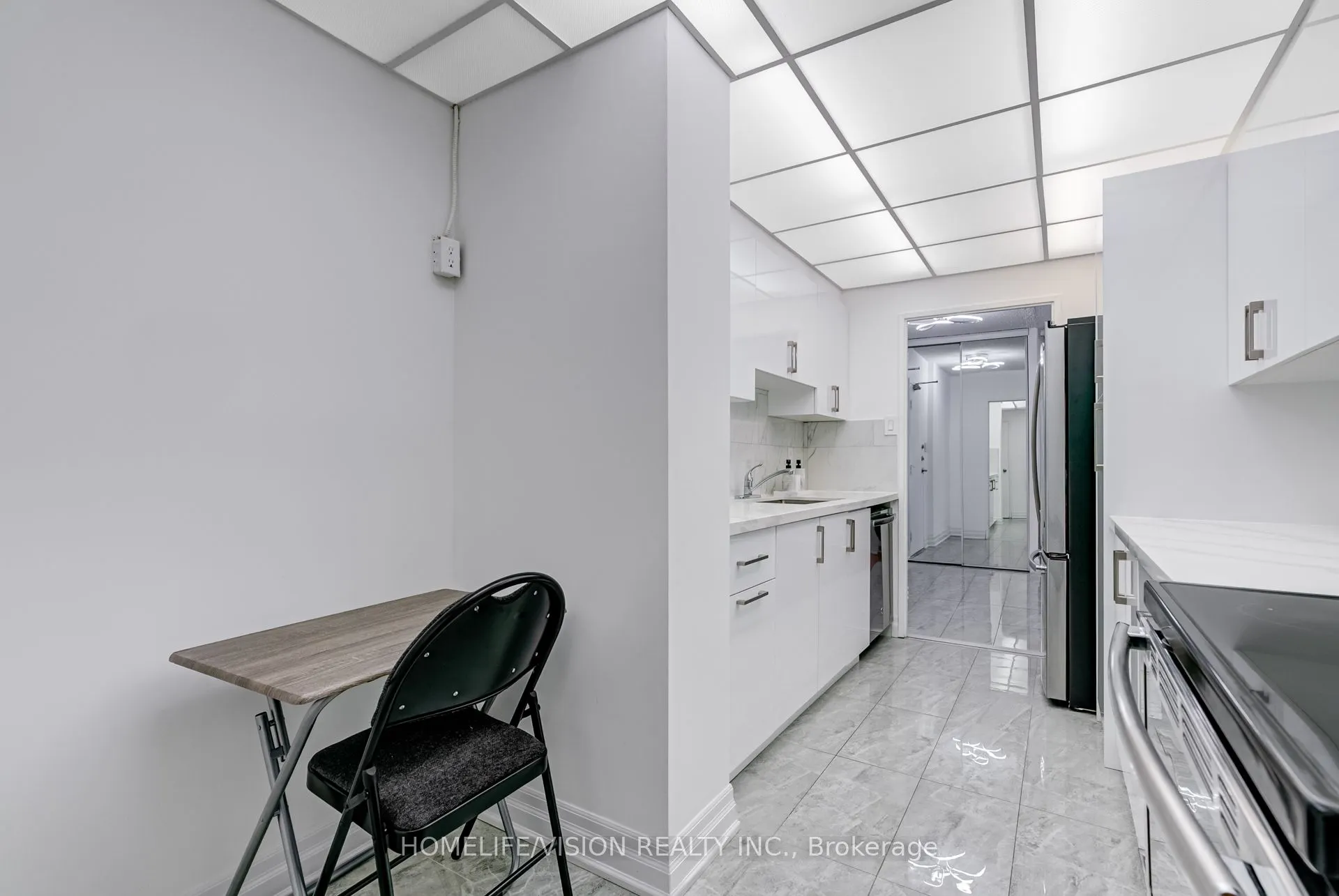 25 Silver Springs Boulevard, #905