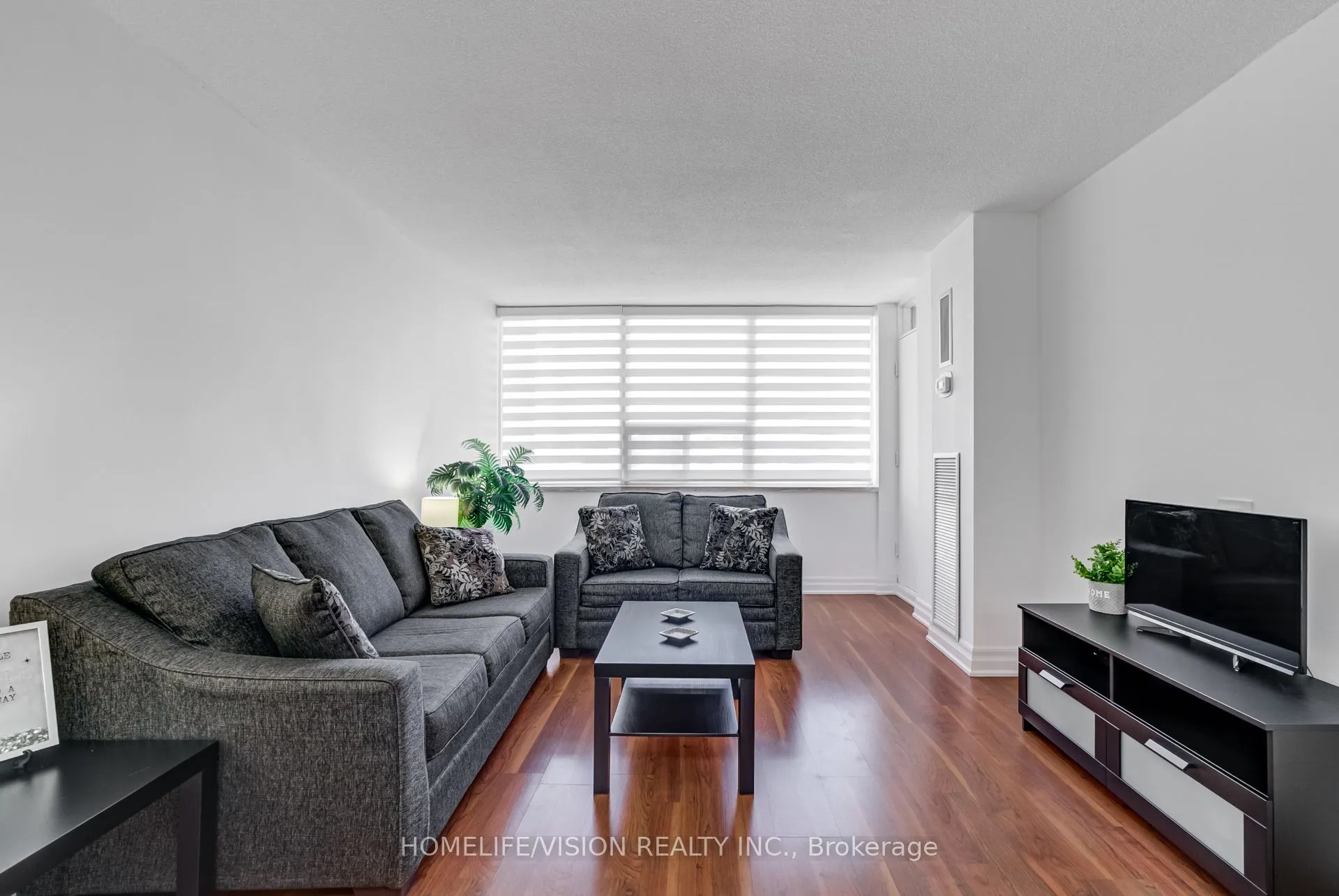 25 Silver Springs Boulevard, #905