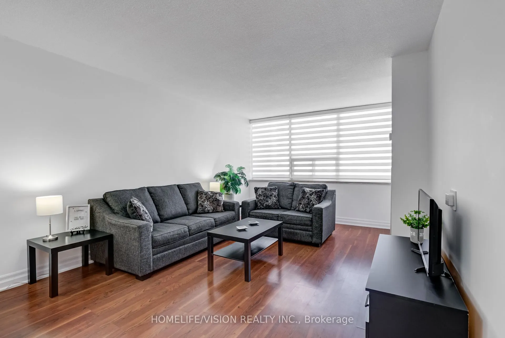 25 Silver Springs Boulevard, #905