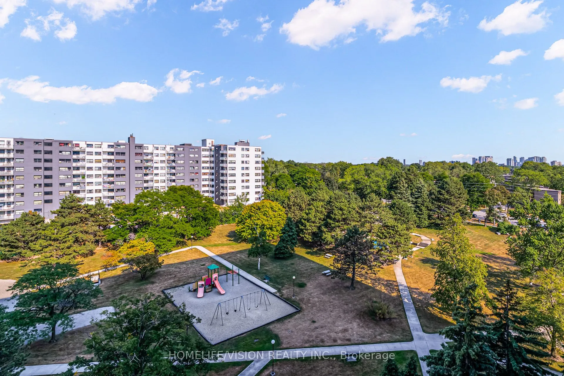 25 Silver Springs Boulevard, #905