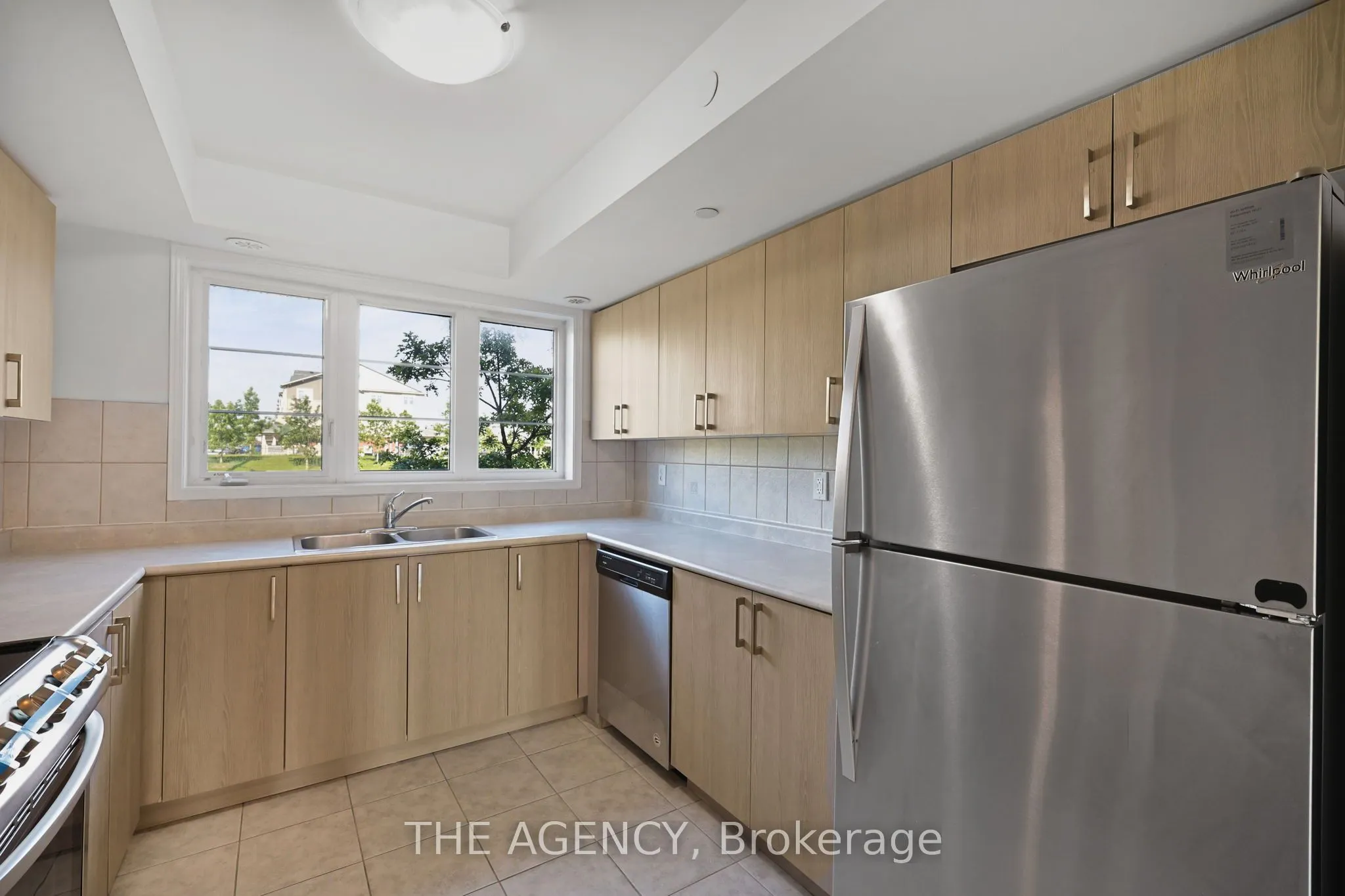 2566 Rosedrop Path, #168